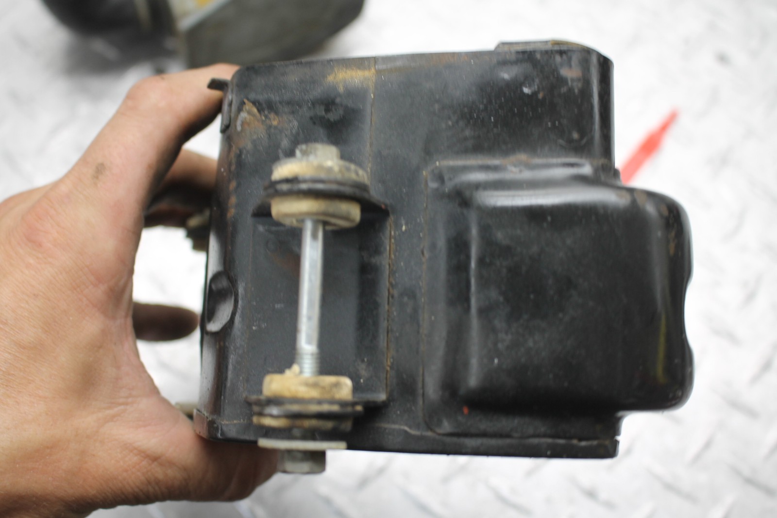 1971 YAMAHA CT1 175 AIR CLEANER BOX HOUSING ASSEMBLY AIRBOX 248-14411-01-33