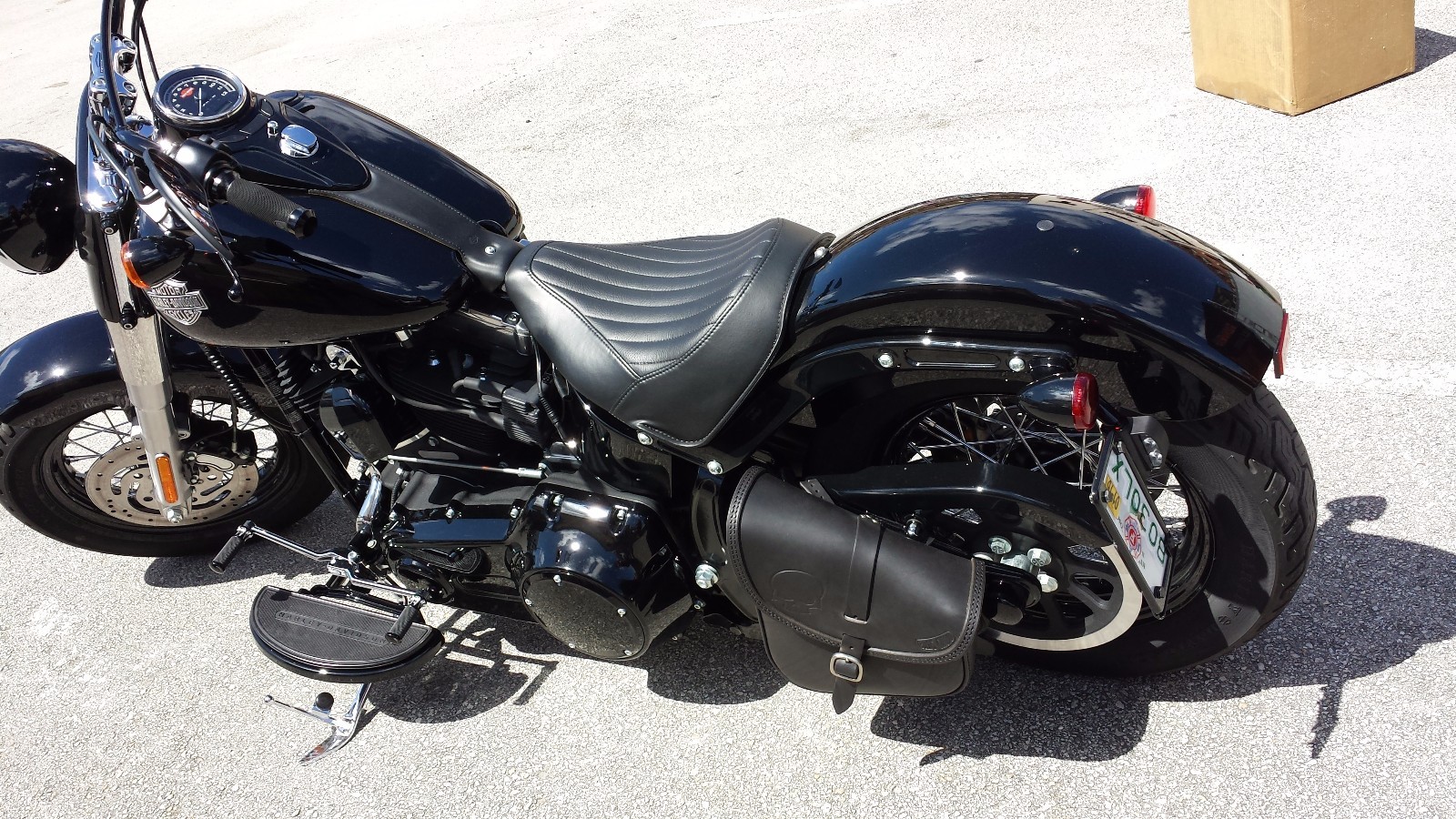 SWINGARM SADDLE BAG FOR H-D SOFTAIL & RIGID FRAMES, ITALIAN QUALITY ENDSCUOIO