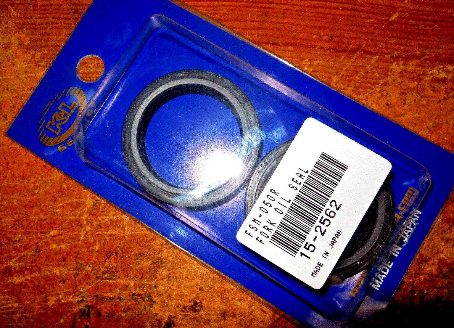 2 seals XS1100 XJ650 TURBO XJ900 SECA XV920 fork seal 15-2562