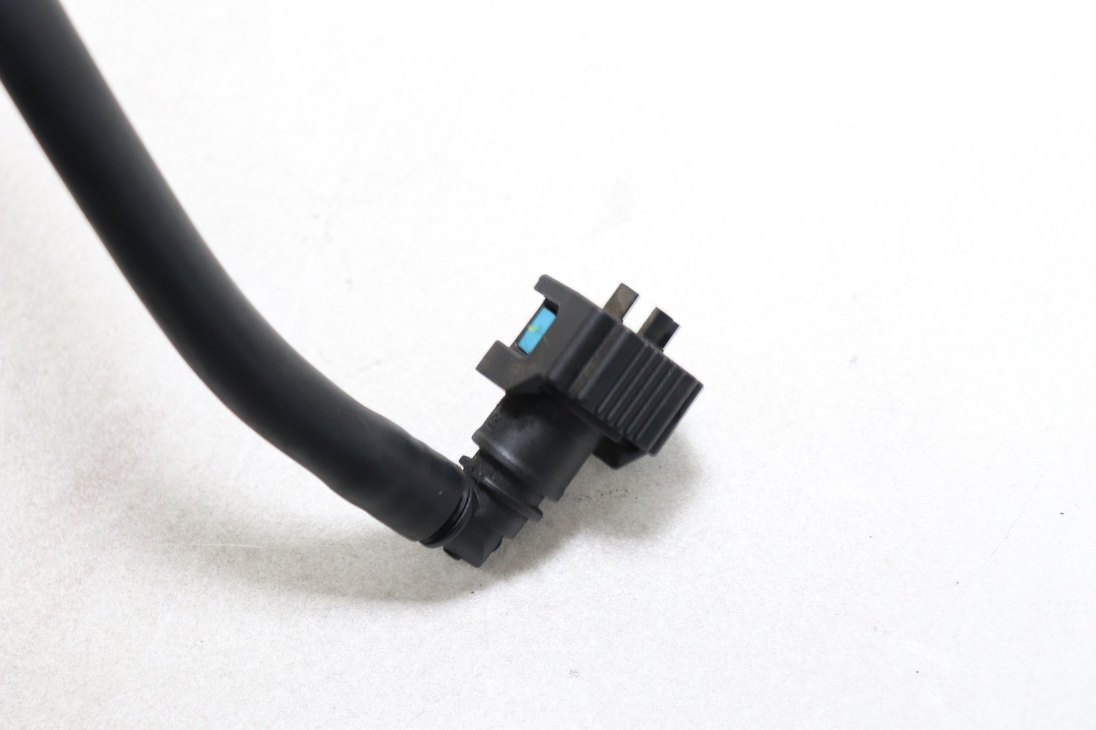 09-14 YAMAHA YZF R1 OEM FUEL HOSE GAS LINE TUBE PIPE