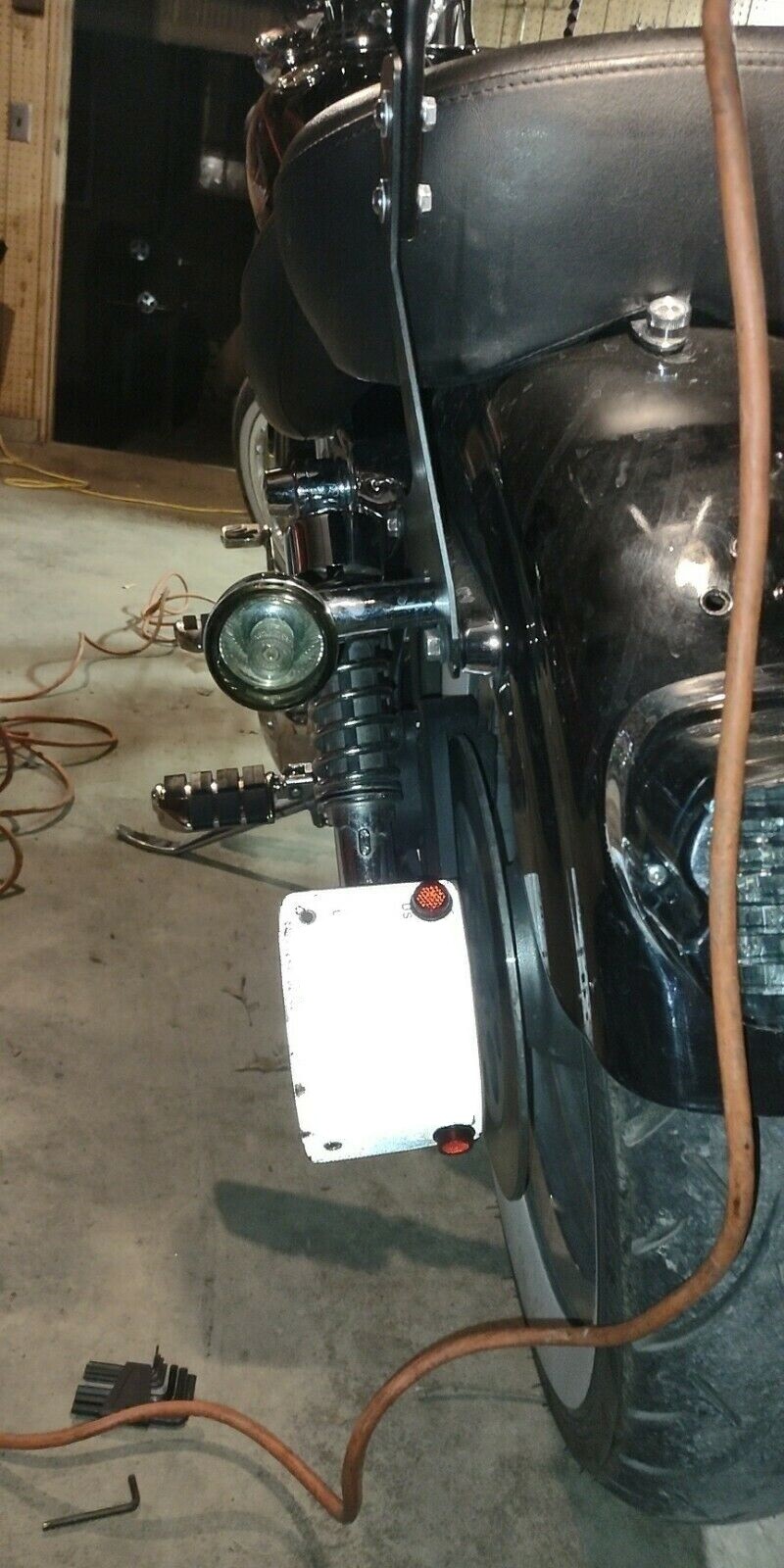 Rolled Vertical License Plate Relocation Bracket for HARLEY-DAVIDSON CUSTOM New