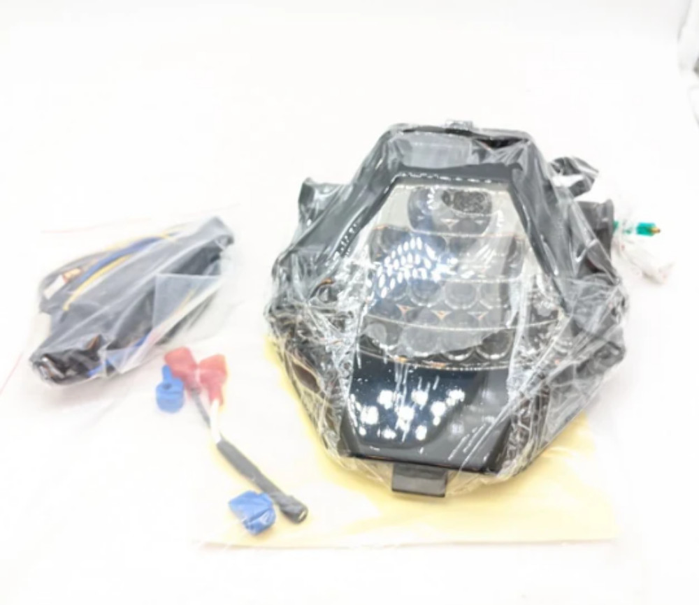 02-03 Yamaha YZF-R1 Motodynamic Sequential LED Tail Light TLY004