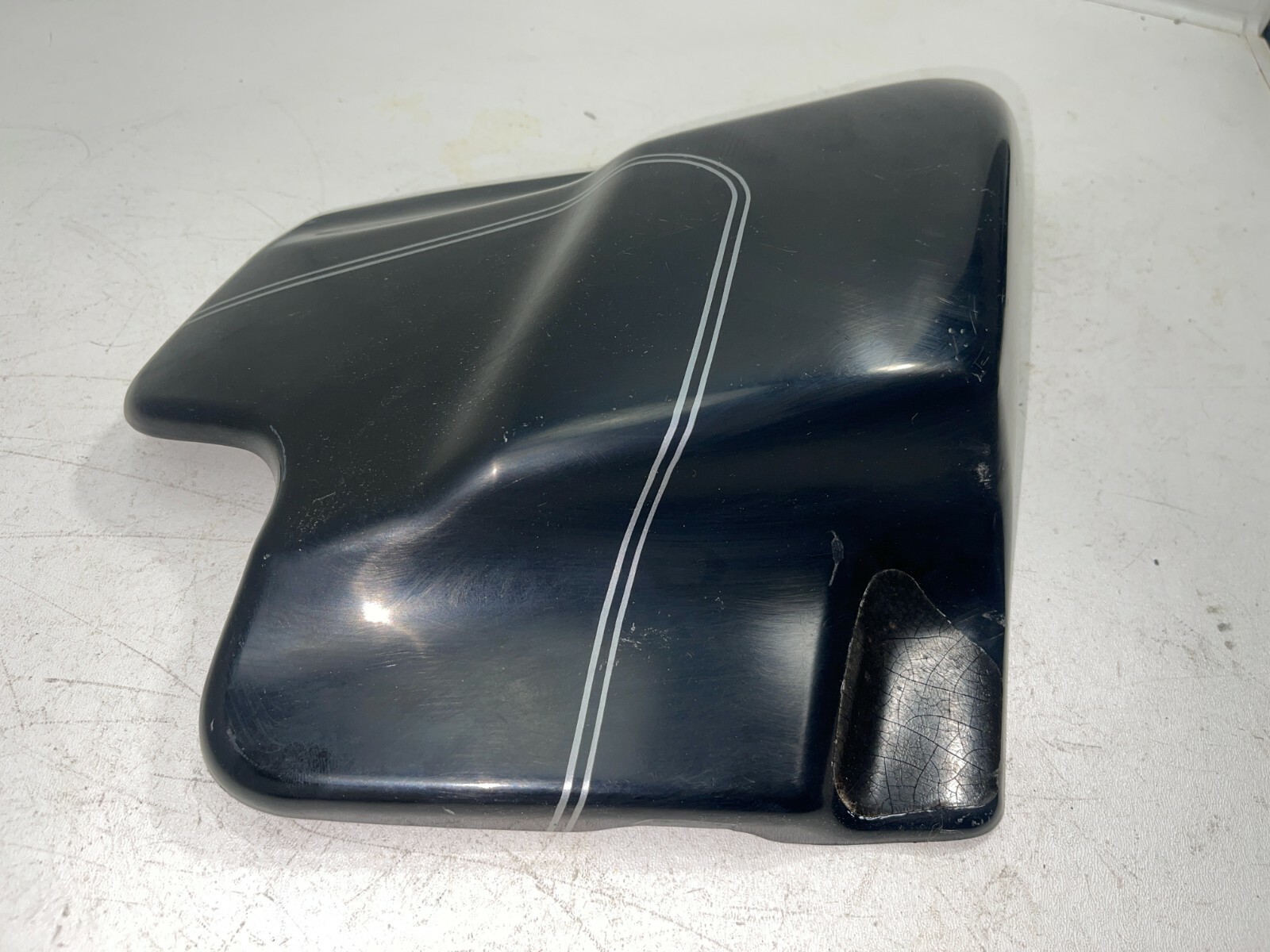 2004 HARLEY DAVIDSON ULTRA CLASSIC ELECTRA GLIDE SIDE FRAME COVER LEFT
