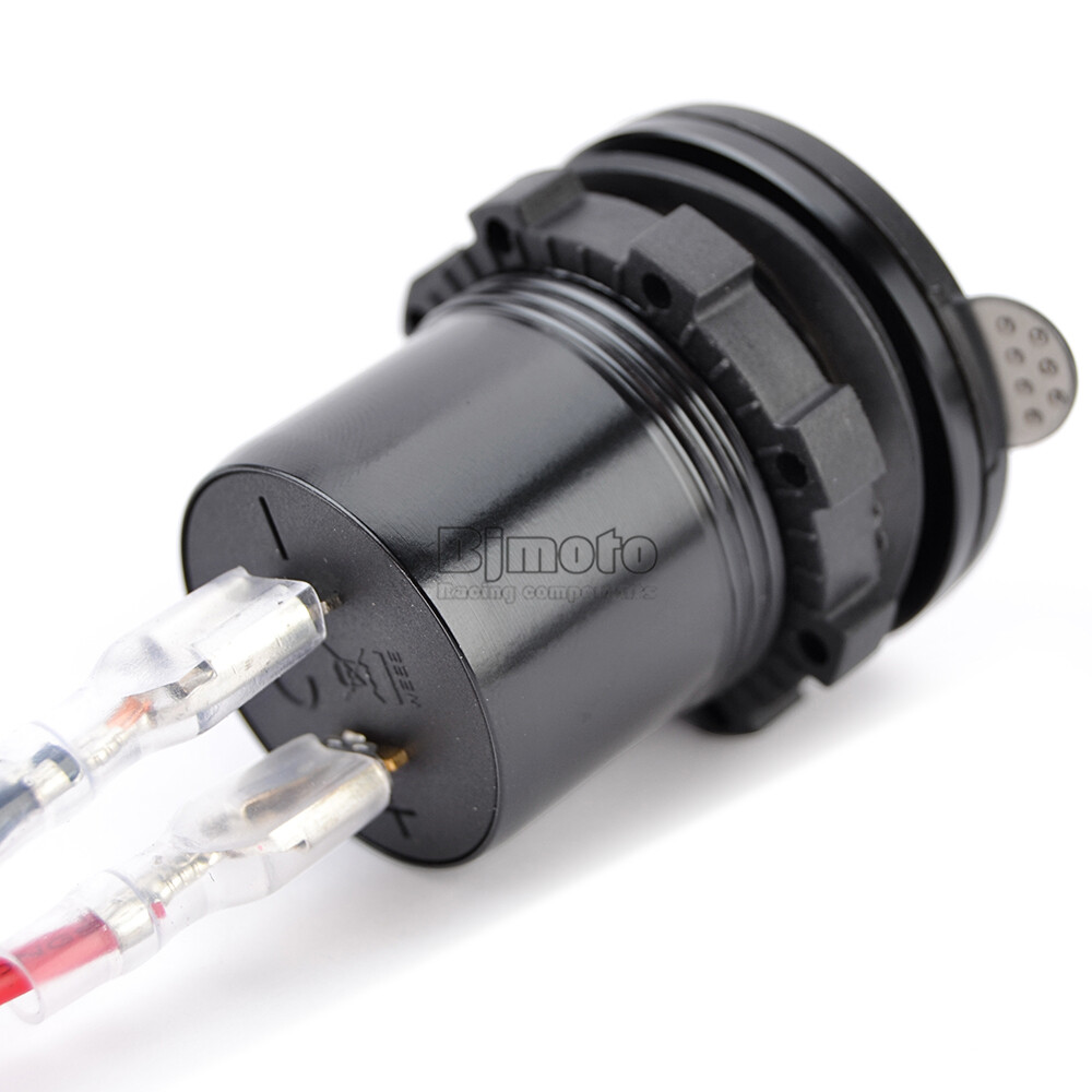 Dual Type C USB Charger For Kawasaki Versys 650 2022-2024 12/24V Socket Adapter