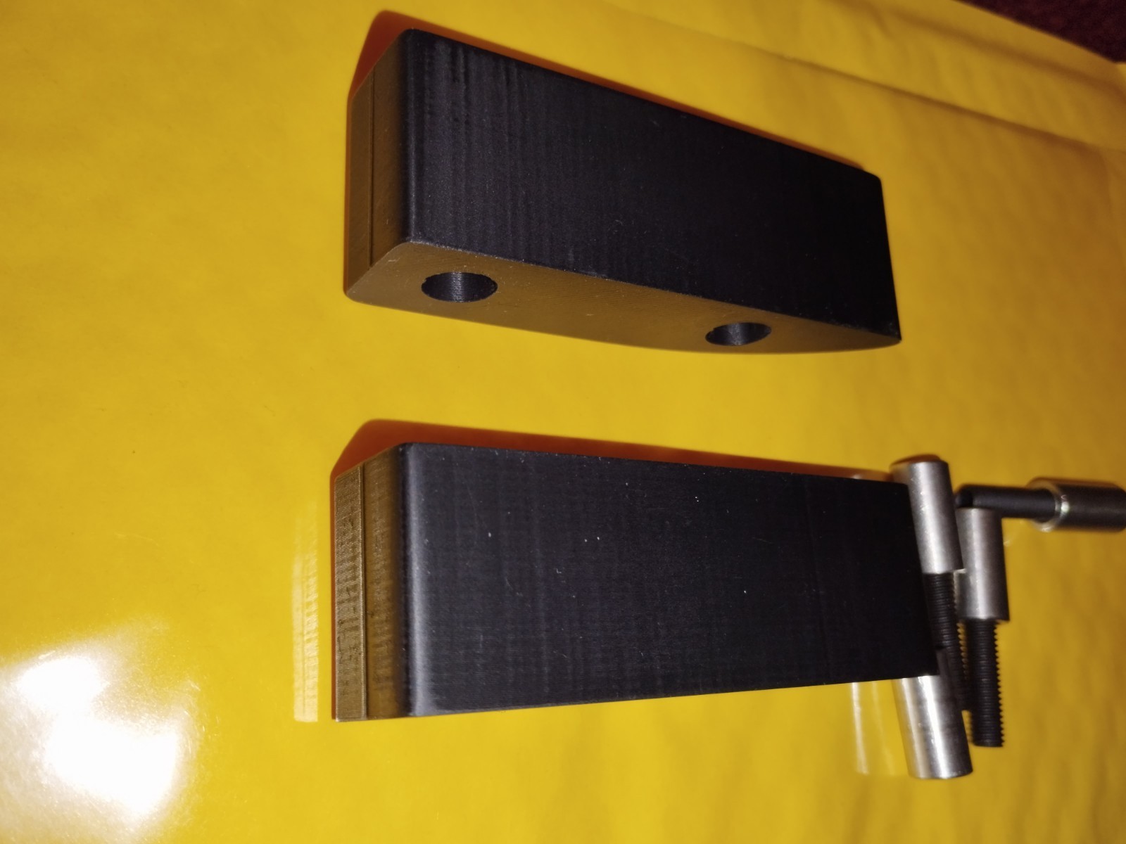 SUZUKI GSX1100F 88/95 MIRROR EXTENDERS 30MM WIDE. COMPLETE WITH FIXINGS.
