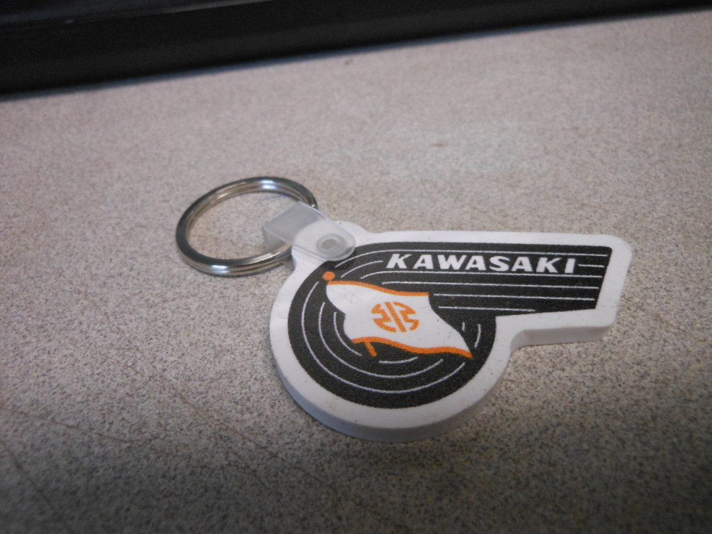 Motorcycle Keychain Key Chain Kawasaki Vintage Retro Style Type