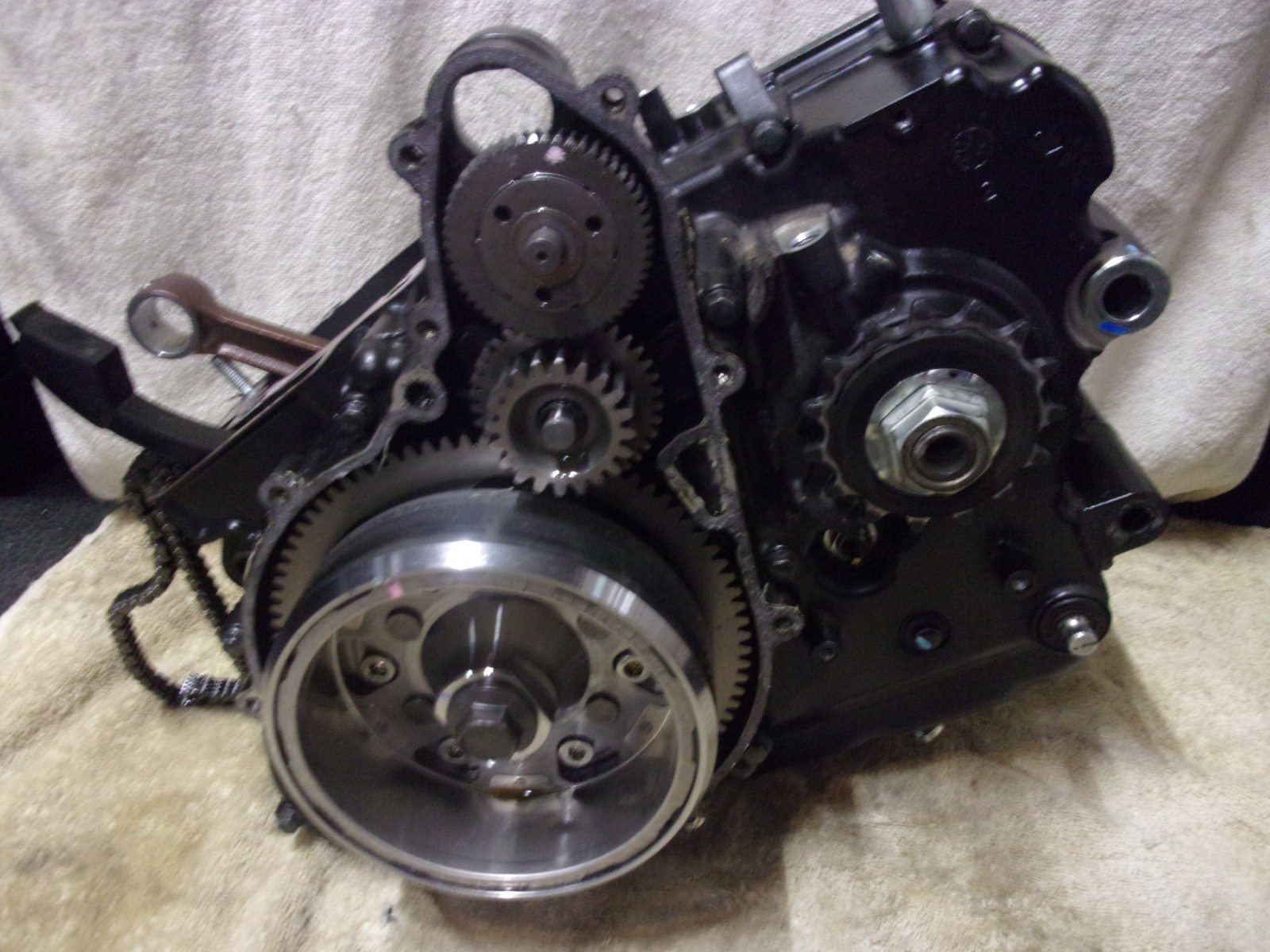 KAWASAKI KLR650 KLR 650 FACTORY OEM LOWER ENGINE ASSY. WITH DOOHICKEY 1766 MILES