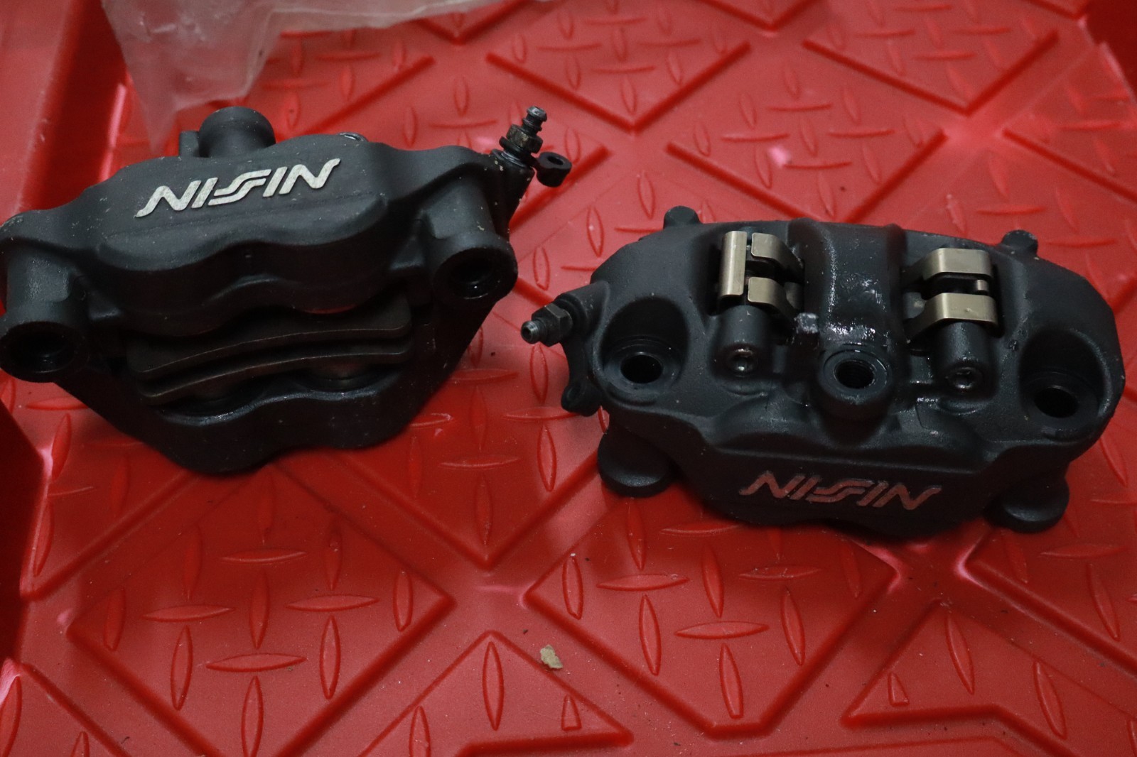 Nissin Motorcycle Brake Caliper Set Black Left Right Pair for Kawasaki ZX6R/636
