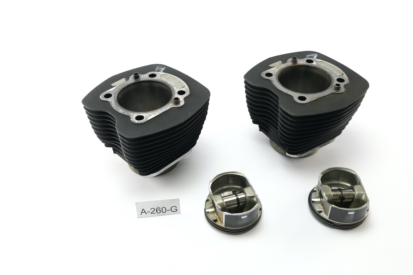 Harley Davidson Dyna FD2 FXDB 2008 – Cylinder + Piston Damaged A260G
