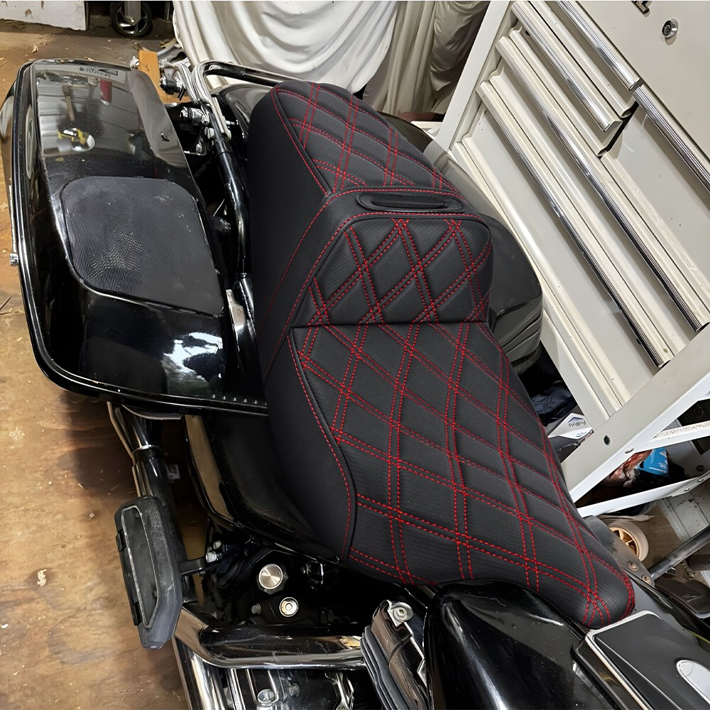 Diamond Thicker Comfortable Step Up Seat For Harely Electra / Road Glide 1997-07