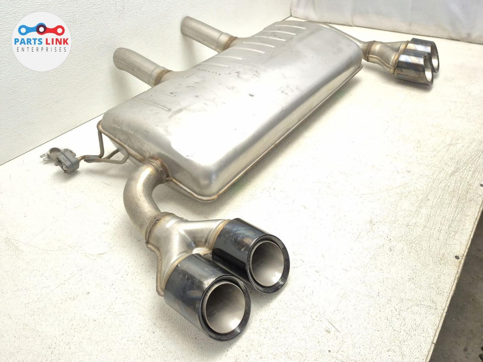 2025 BMW X3 M50 Rear Exhaust Muffler Baffle End Tip Pipe Assembly 3.0L G45