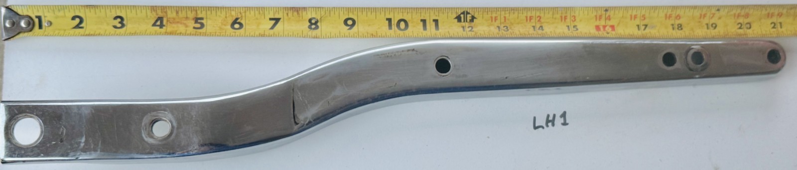 Harley-Davidson OEM Fender Support 59672-77 Left Rear 6 Hole 1971-84 FX FL (LB1)
