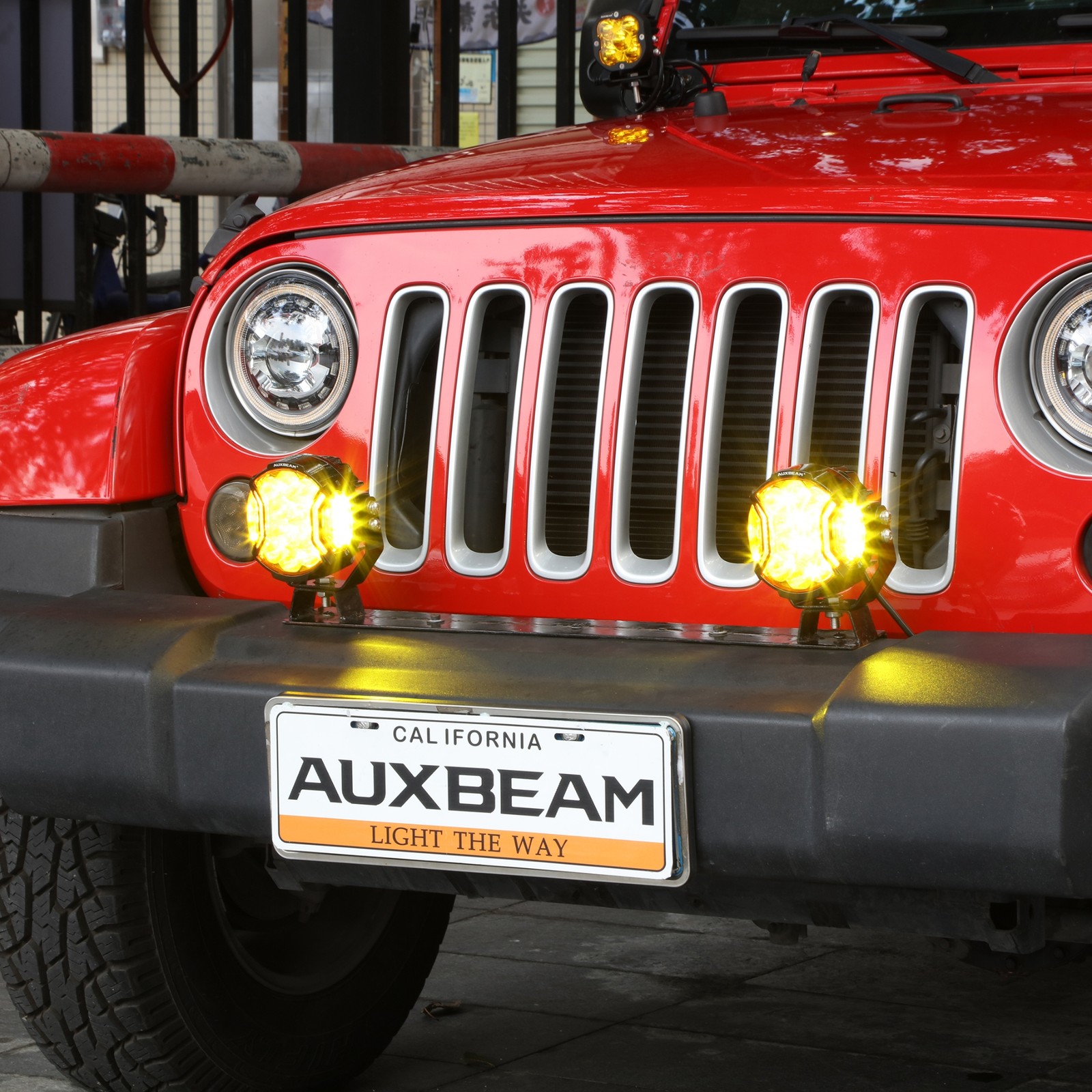 AUXBEAM 5″ Motorcycle LED Pods Driving Lights Hyper Spot Beam Amber DRL + Covers