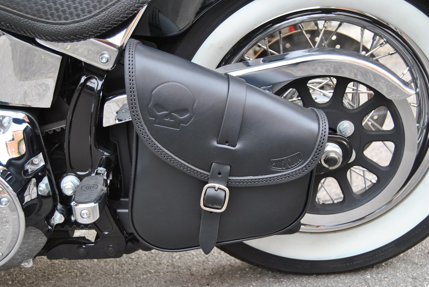 SADDLE BAG FOR HARLEY DAVIDSON SOFTAIL AND RIGID FRAME ITALIAN LEATHER&STYLE