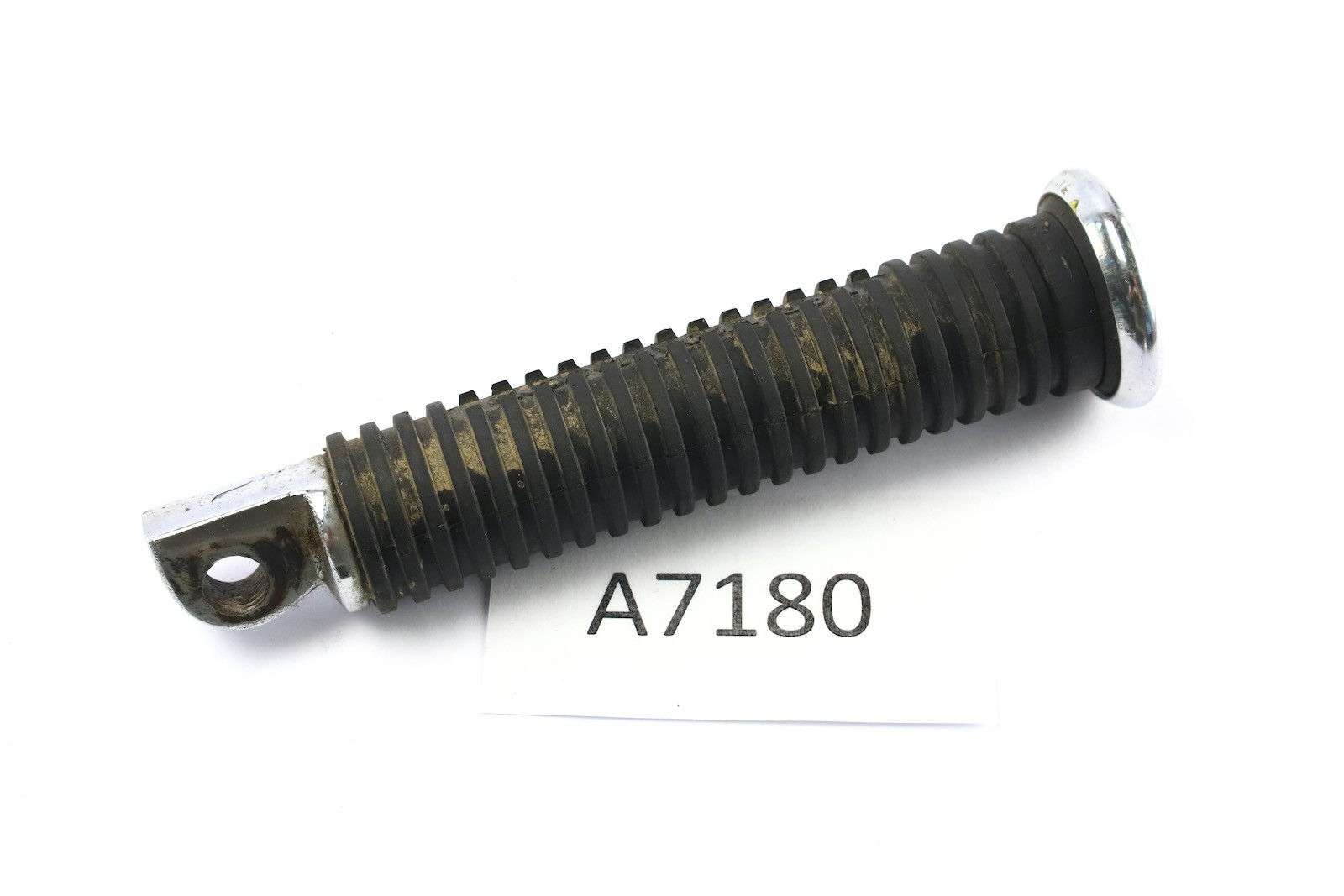 Harley Davidson Dyna Softail – 125mm Passenger Footrest 17-0441C-BC324 A718