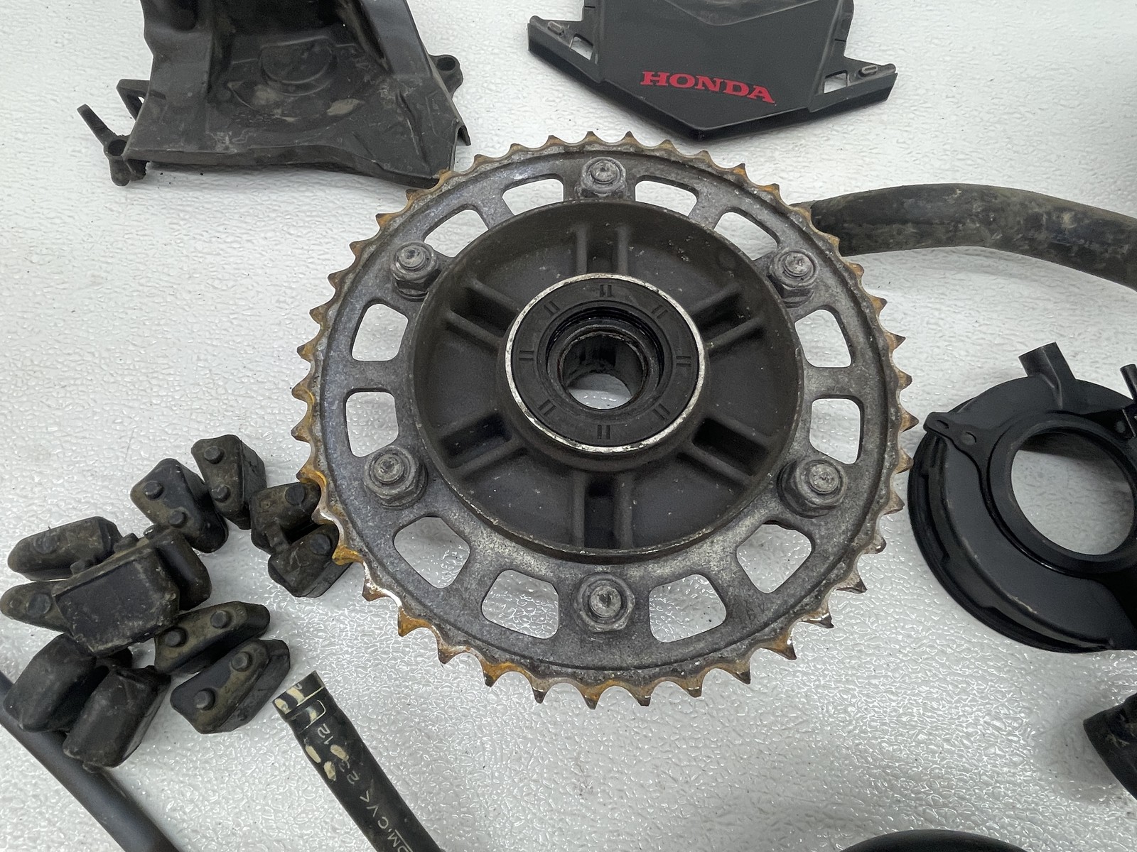 24-26 HONDA CBR1000RR PARTS HARDWARE SPROCKET PEG COVER HORN NUTS BOLTS