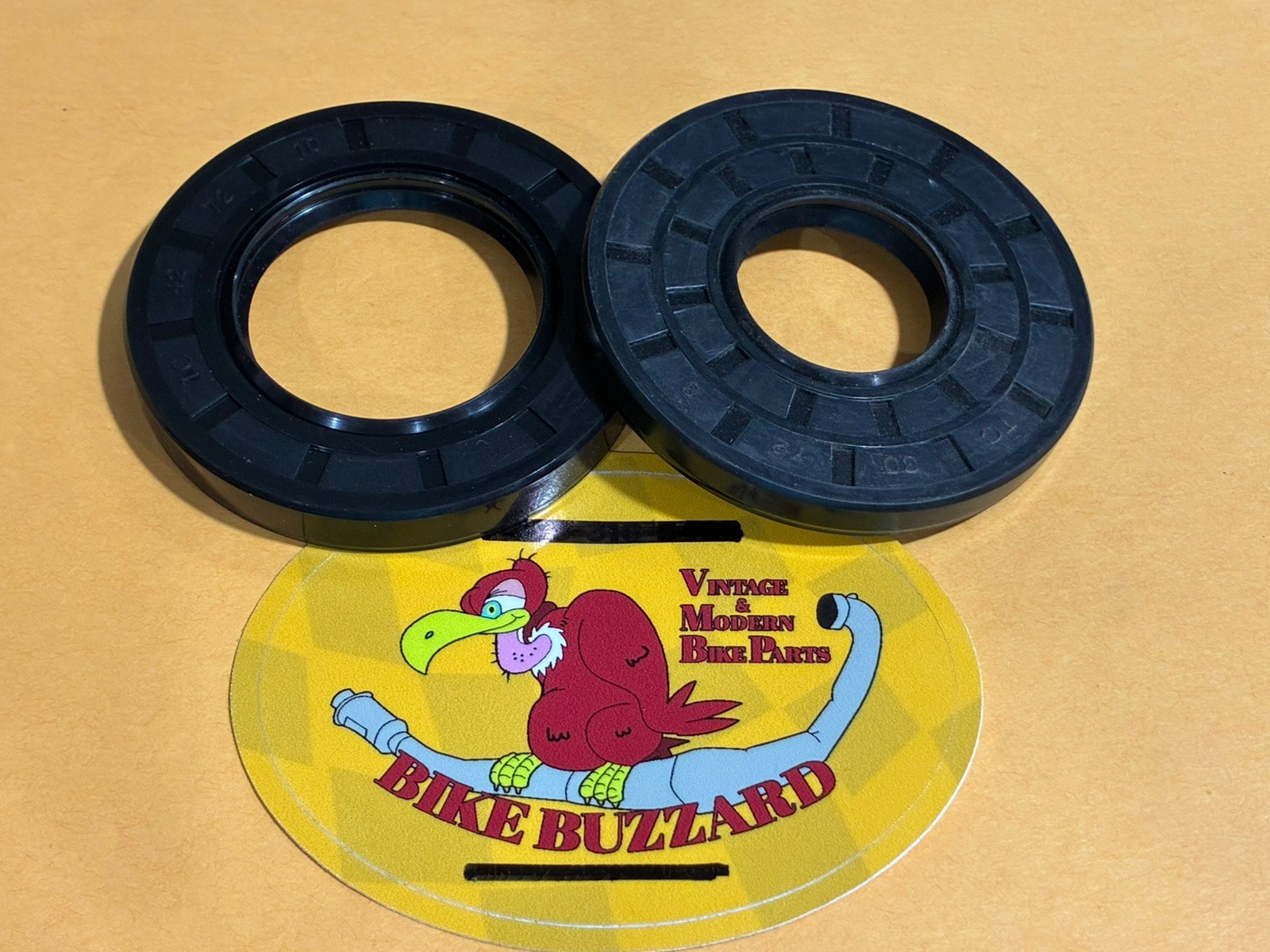 Yamaha DT1 DT2 DT3 250 Crank Seals Set All Models 1968-1973 93103-42045-00 NEW!!