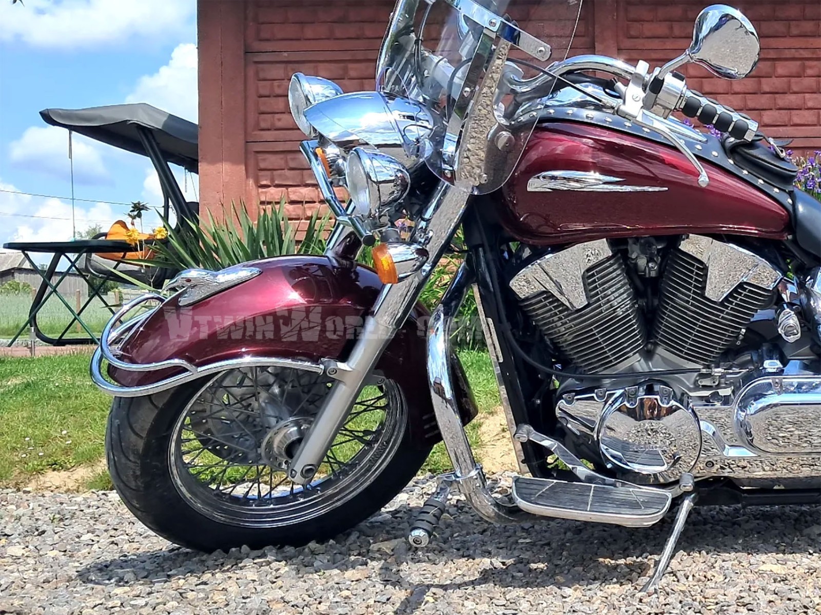 HONDA VTX 1800 RETRO / S / R / T / N CHROME FRONT FENDER BUMPER RAIL TRIM