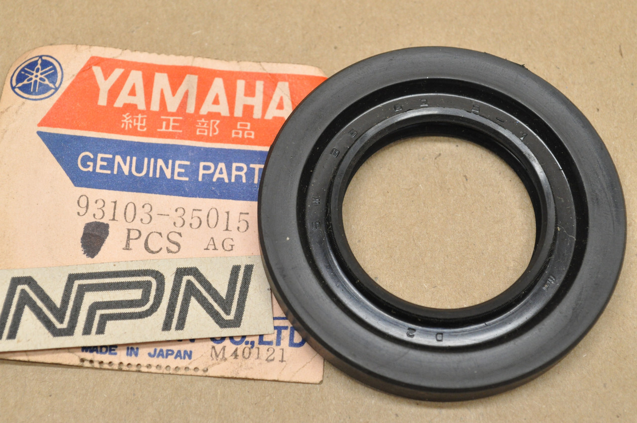 NOS Yamaha DS6 TD1 TD2 YDS3 YDS5 YM1 YM2 Crank Shaft Oil Seal 93103-35015