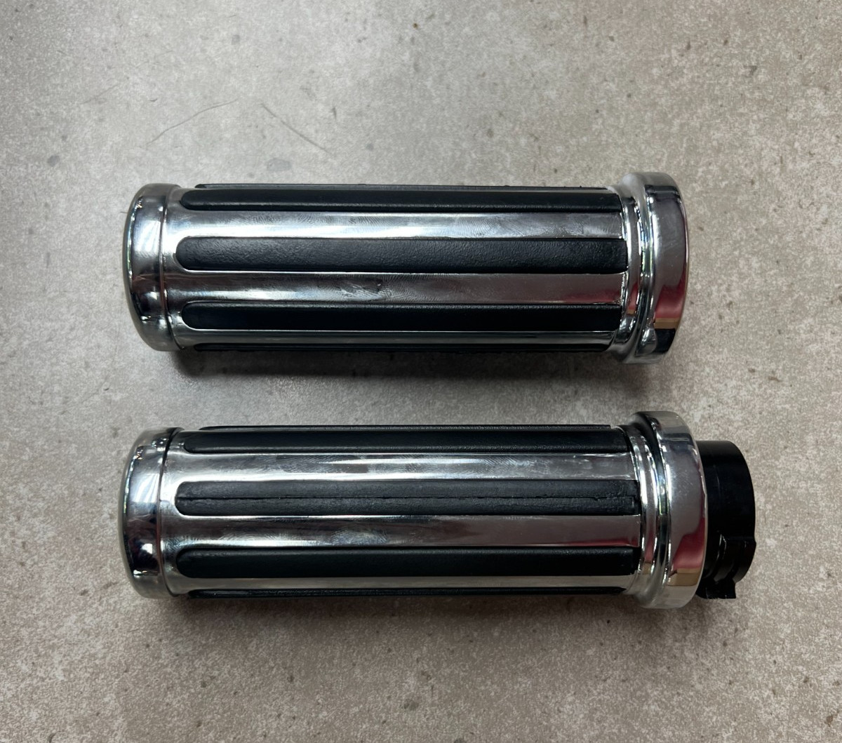 Harley 99-17 Twin Cam & 88-22 XL G2 Ergonomic Quick Turn Throttle System Grips