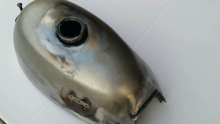 HONDA Z50A MINI TRAIL GAS TANK 1968-1970 (KO/K1) MODEL UNPAINTED (Round emblem)