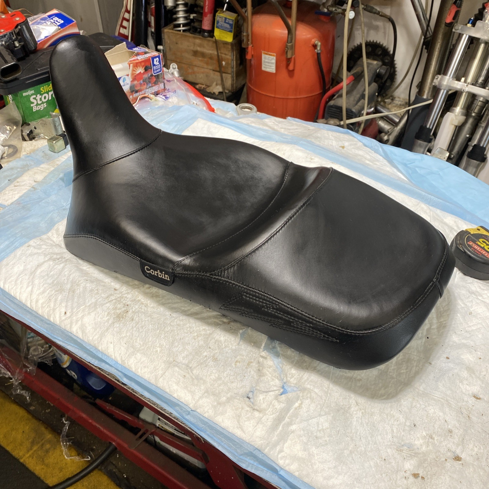 NOS Corbin 1995 95 Buell S2 S2T Thunderbolt Full Seat CORBIN NEW – Nice ! GA