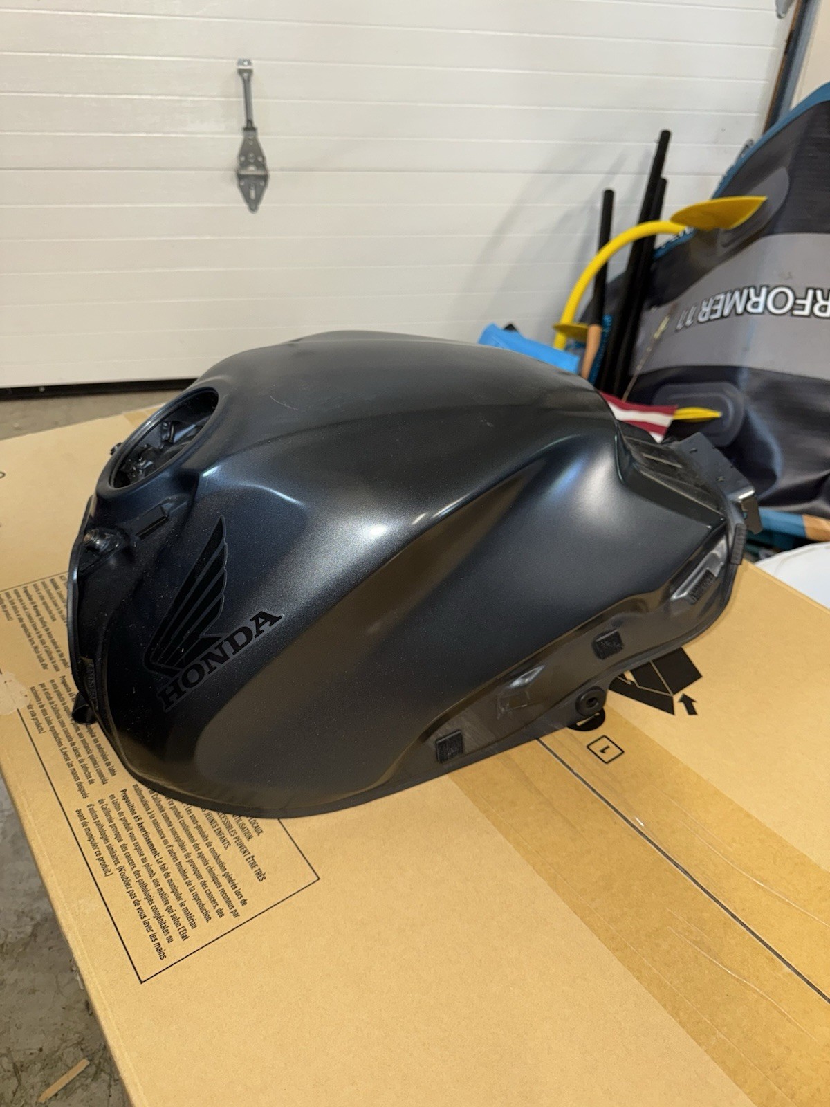 2019-2025 Honda CB650R Fuel Tank – Black/gray