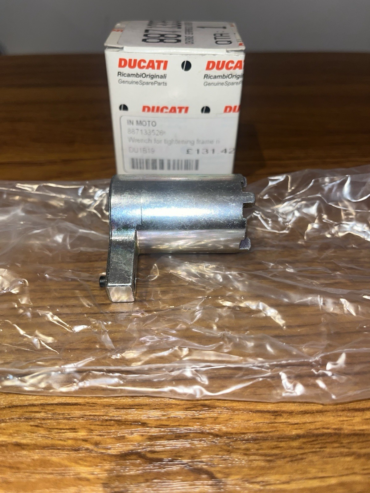 Ducati Frame Ring Nut Socket Tool, WRENCH FOR TIGHTENING FRAME – 887133526