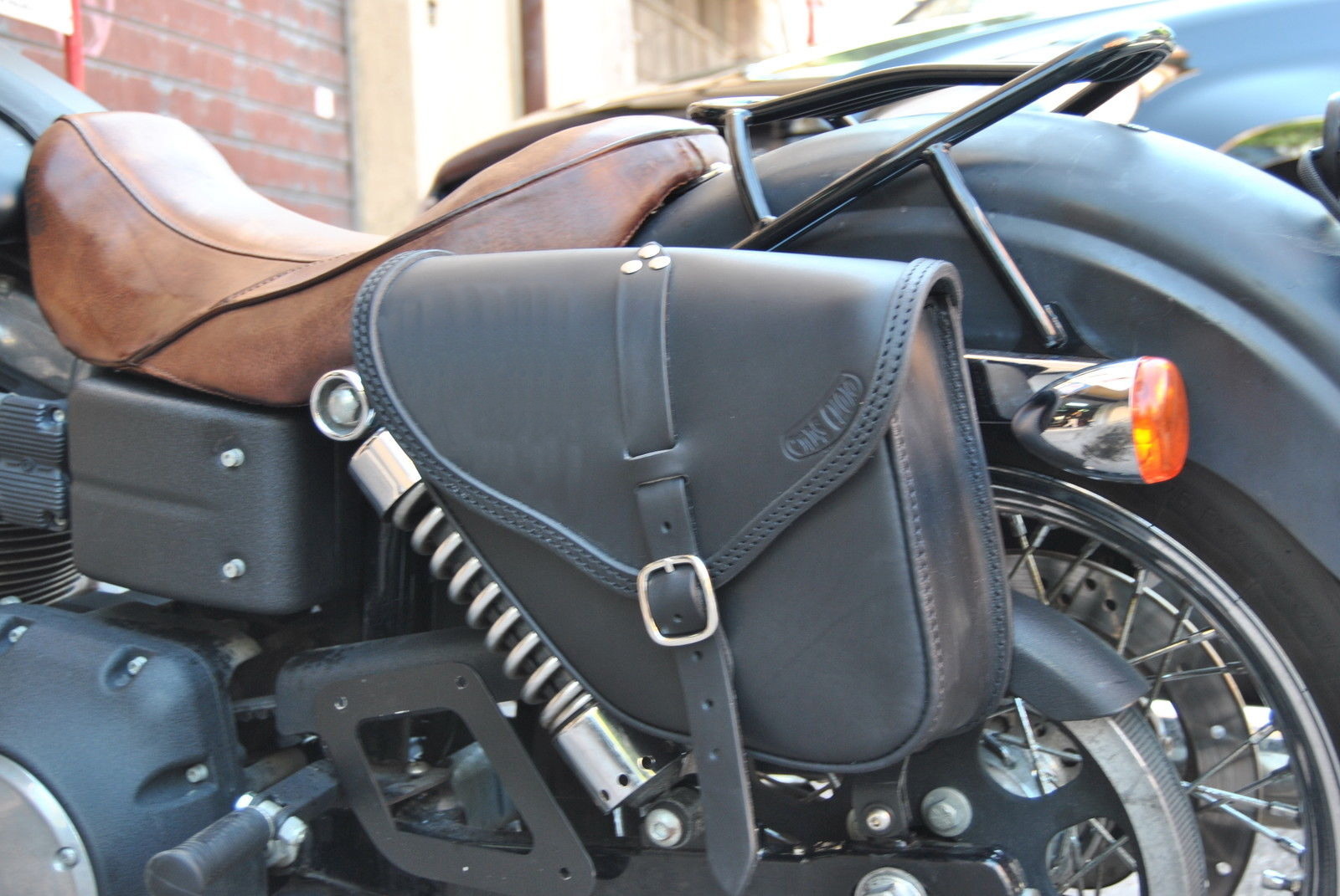 SADDLE BAG FOR HARLEY DAVIDSON DYNA MODELS ITALIAN LEATHER HANDMADE
