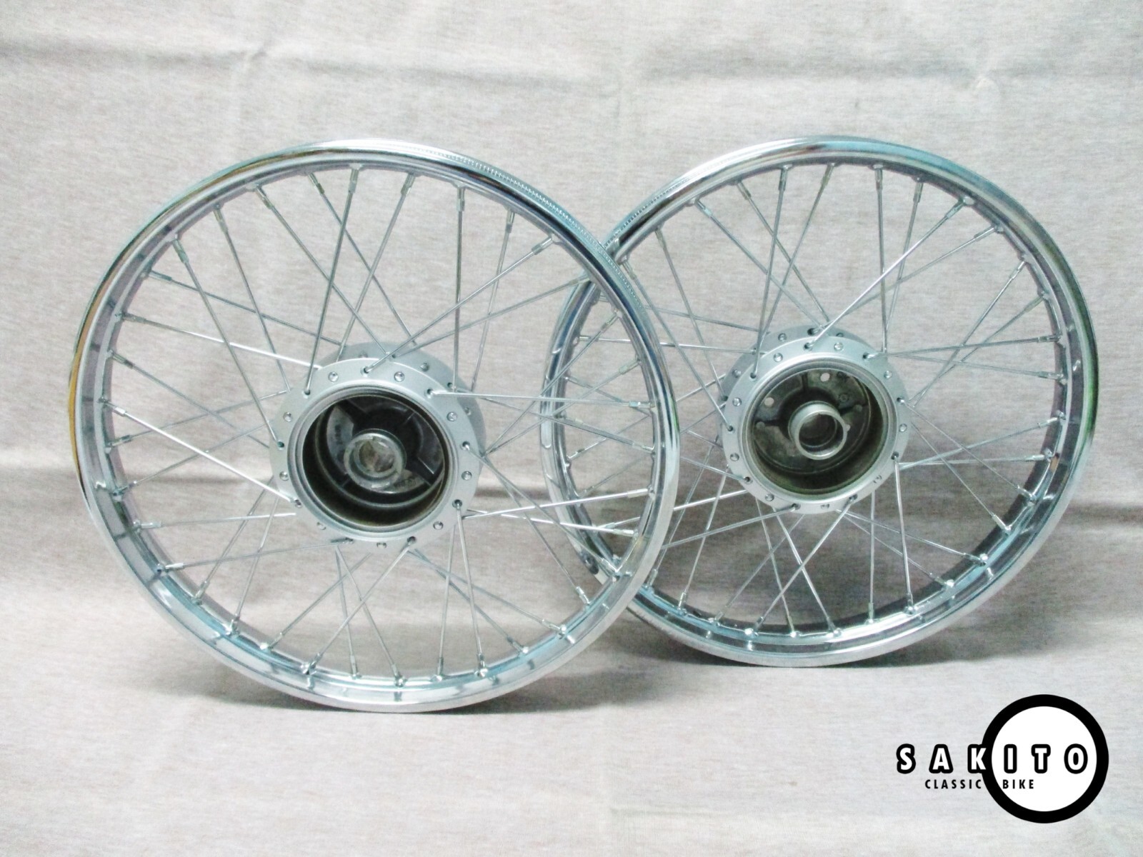 Fit YAMAHA YL2 FRONT & REAR WHEEL SILVER SIZE 18″/18″ [sa401]