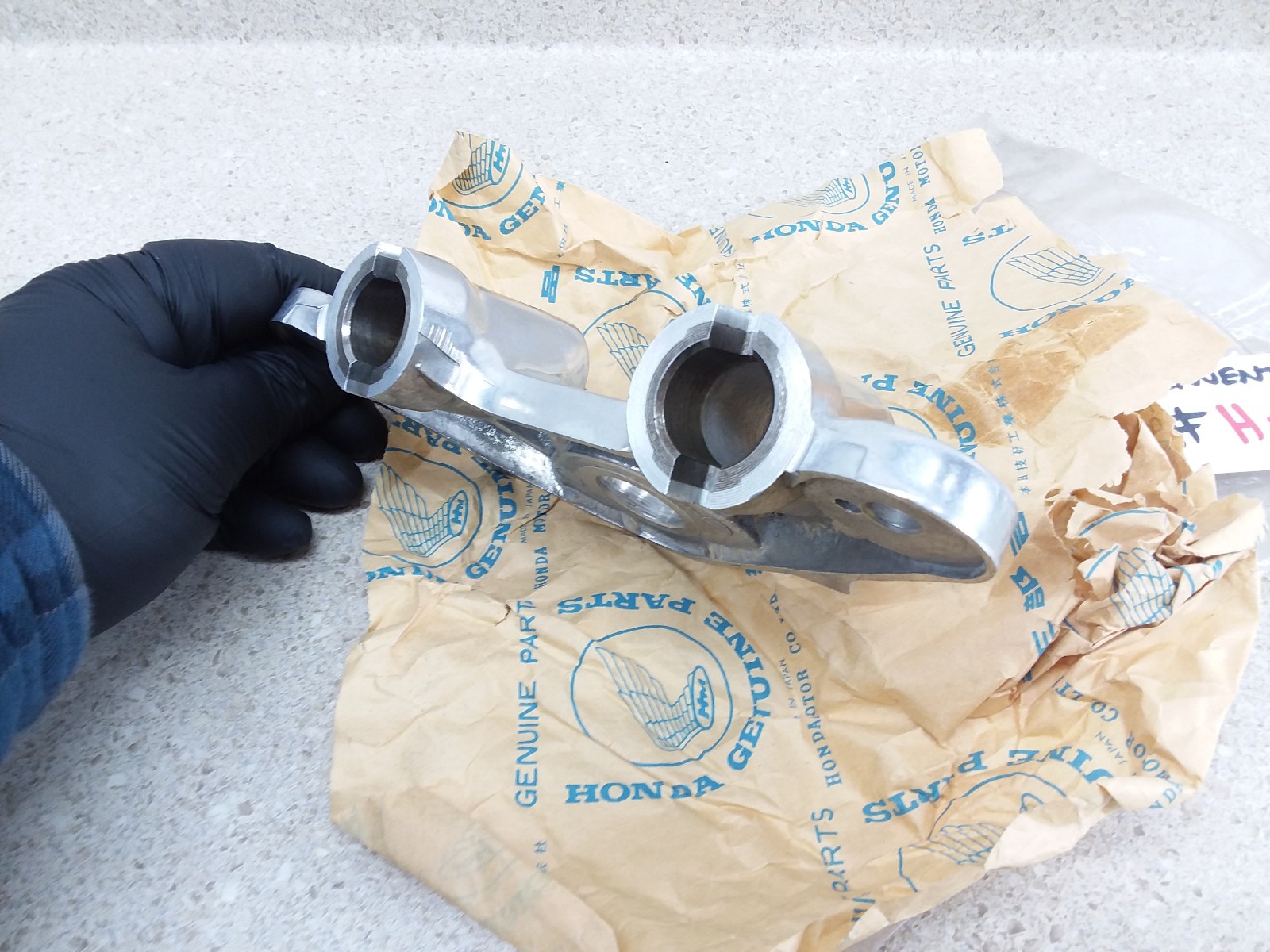 VTG NOS 1968-1971 Honda Trail Z50 CT70 Top Handlebar Holder Crown #53131-098-670