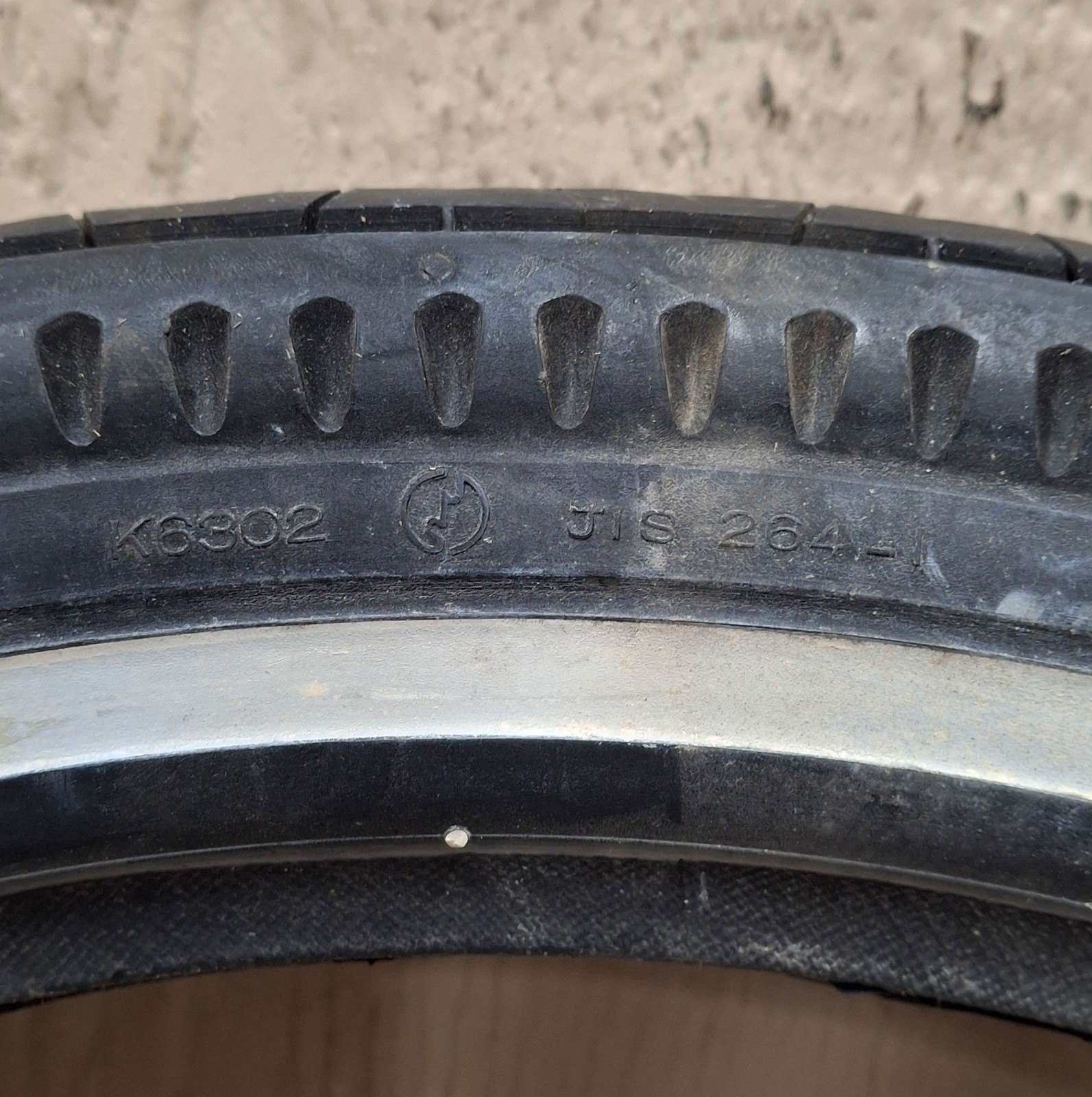 NOS Million 2.50-18 Ribbed Whitewall Front Motorcycle Tire Vintage Chopper Japan