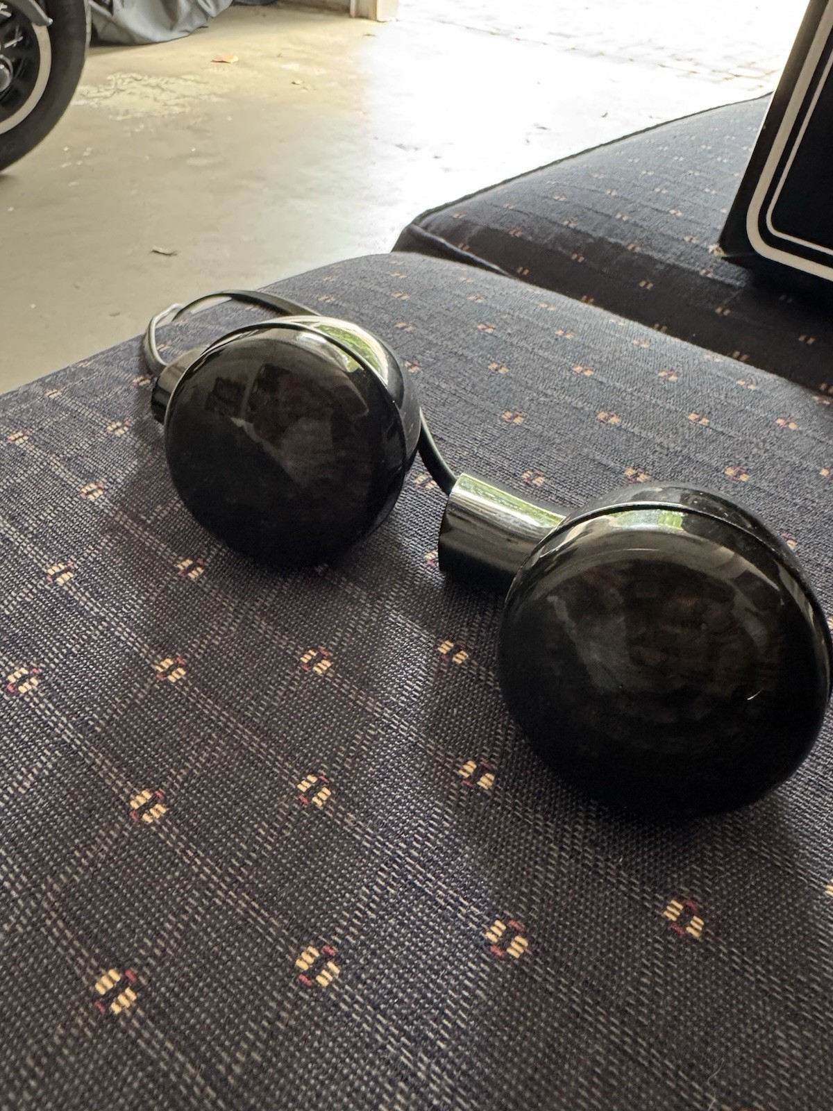 Fxbb Rear Turn Signals With Moons LEDs And Smoked Lenses