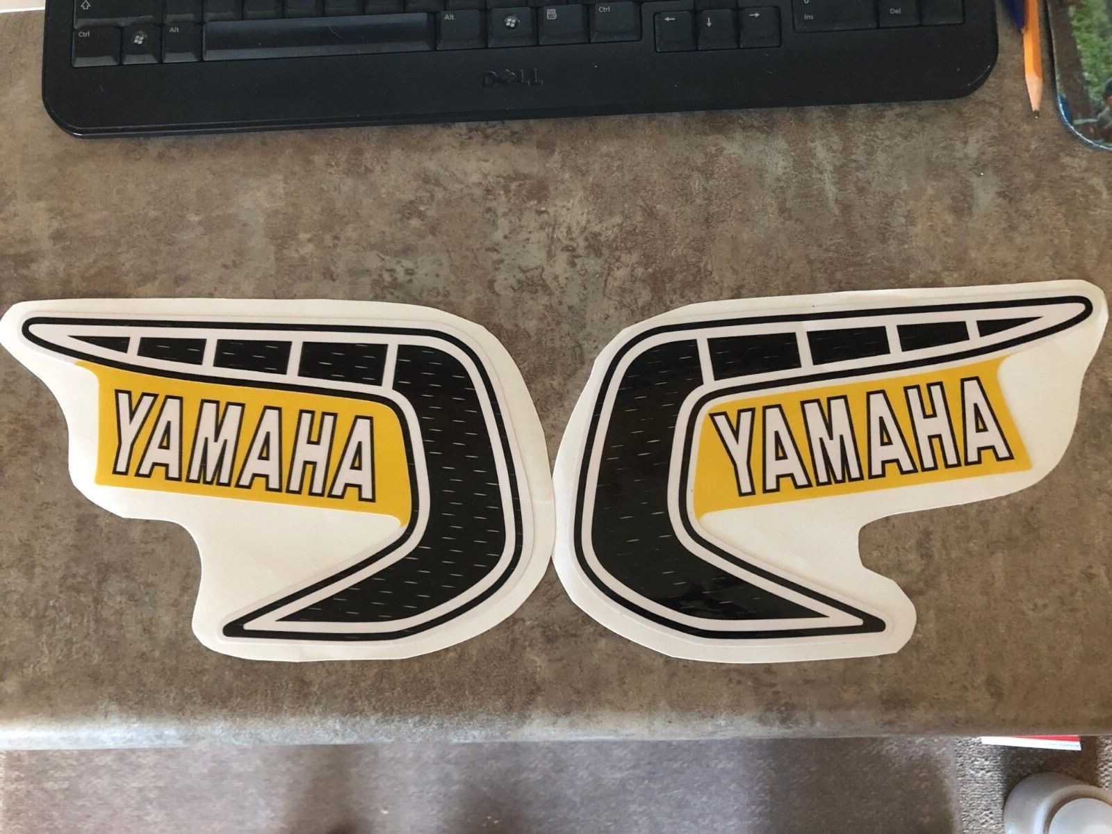 Yamaha 1981 YZ250 YZ465 Fuel Tank Decal Set Perforated Gas Tank Decal blem pic