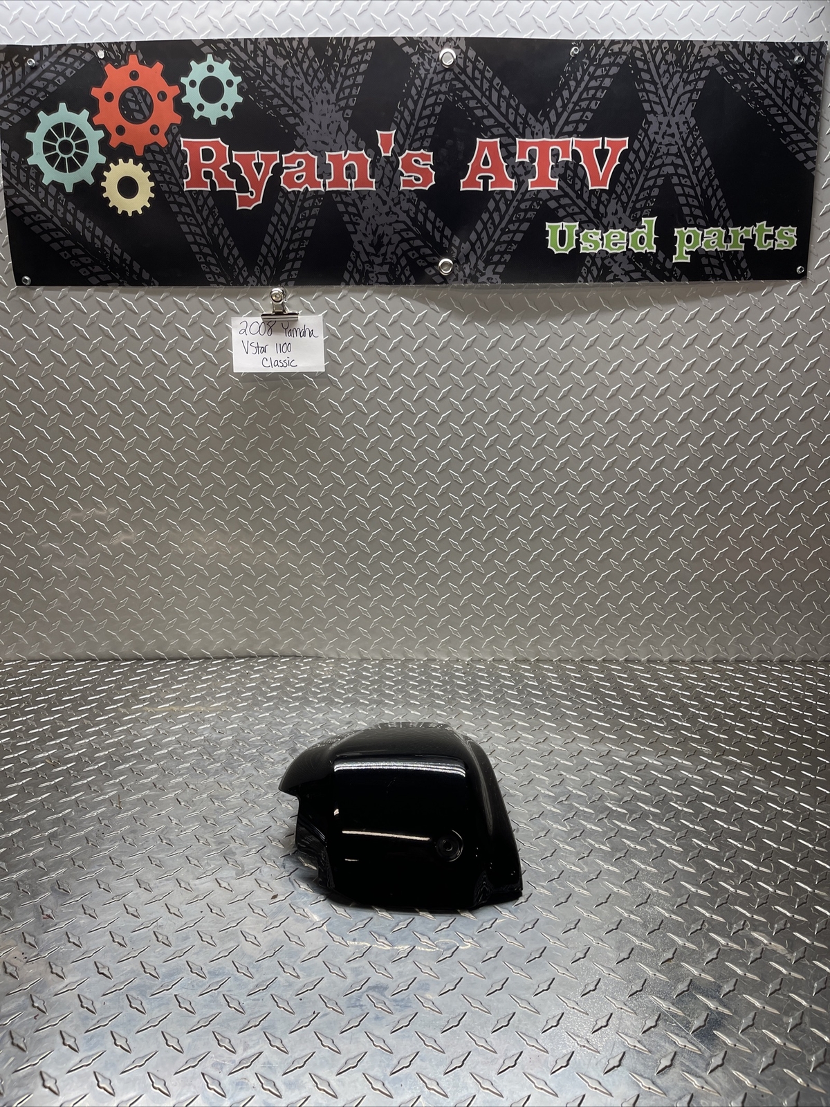 08 Yamaha XVS1100 XVS 1100 A V-Star Classic Right Side Cover Fender Panel