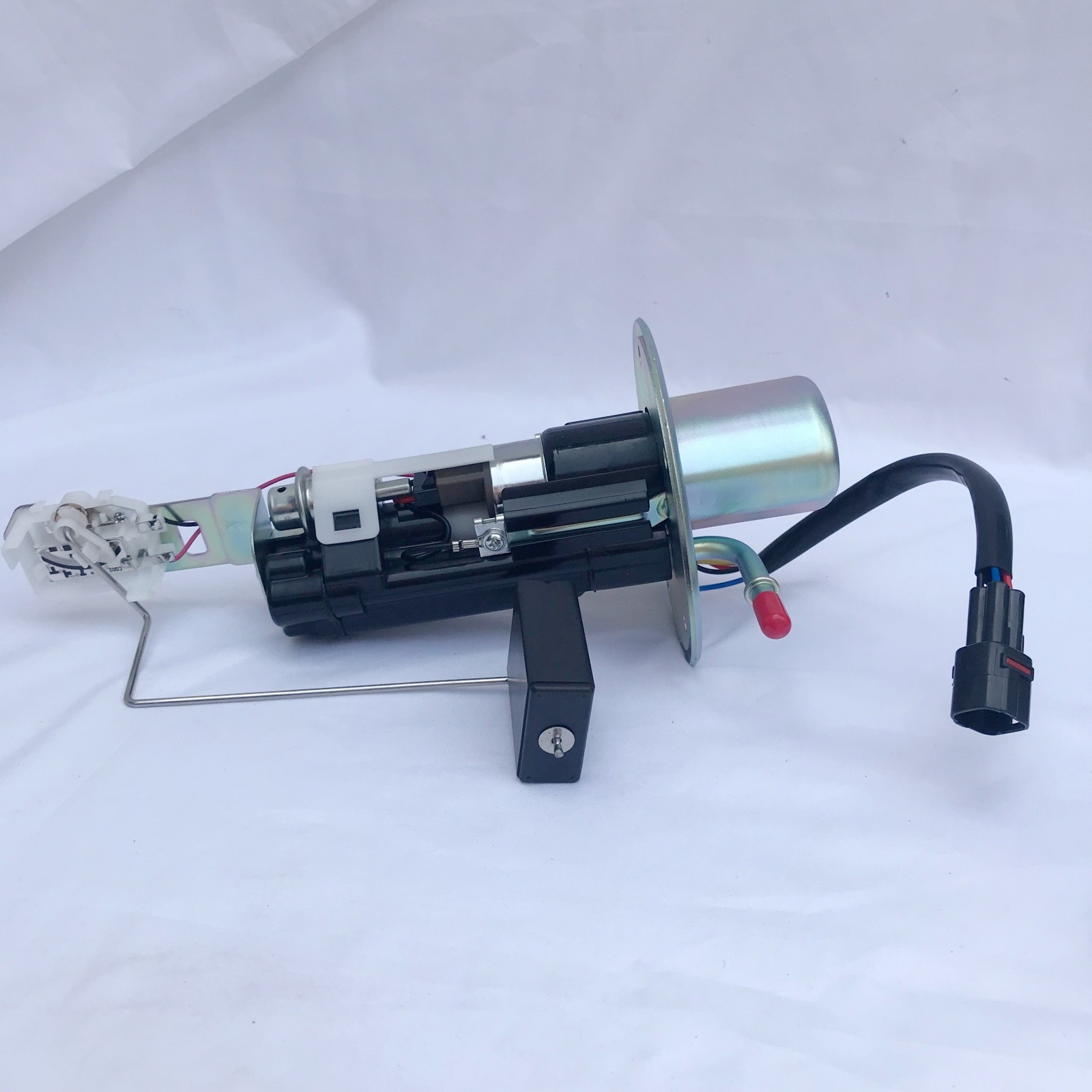 Fuel Pump Assembly Unit 15100-24FB0 For Suzuk 2001-2007 Suzuki Hayabusa GSX1300R
