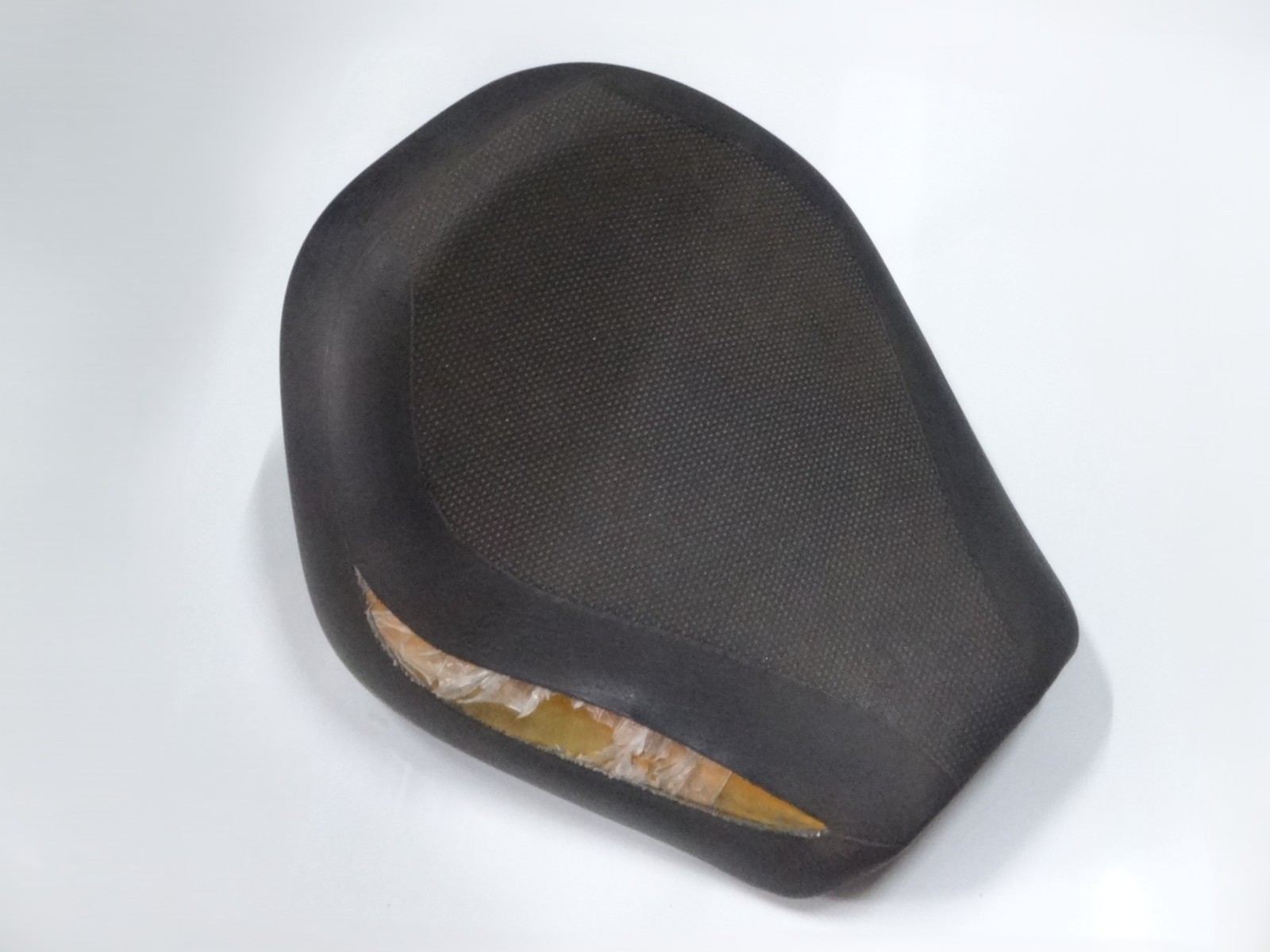 1997-2003 Suzuki Marauder VZ 800 Driver Front Seat Saddle OEM 45100-48E50-M9Z