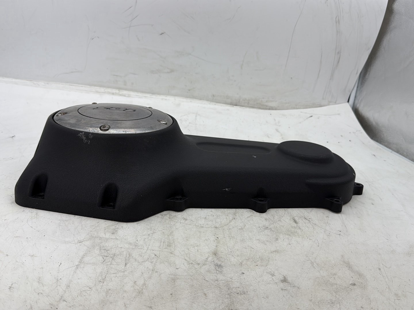 2012 Harley Dyna FXDF Fat Bob OEM Outer Primary Clutch Cover SCRATCHED