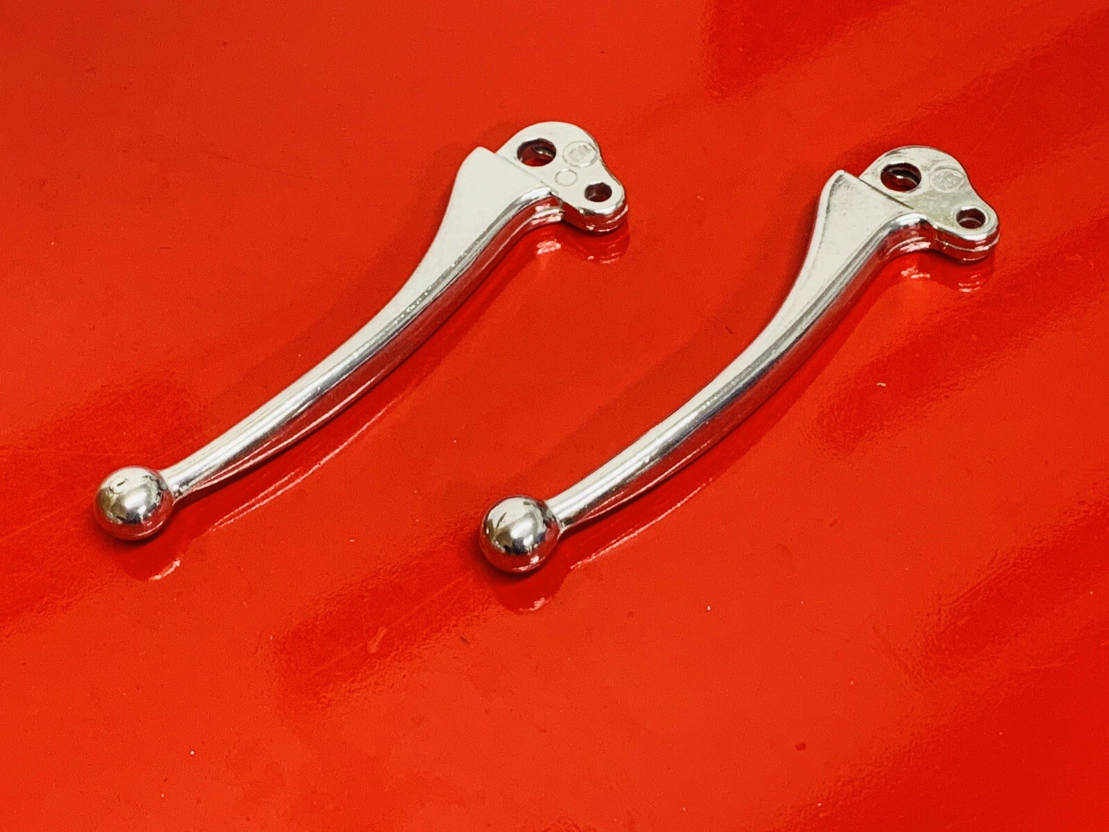 VESPA PX PE T5 CLASSIC 1977 TO 1998 STANDARD LEFT AND RIGHT HANDLE BAR LEVERS