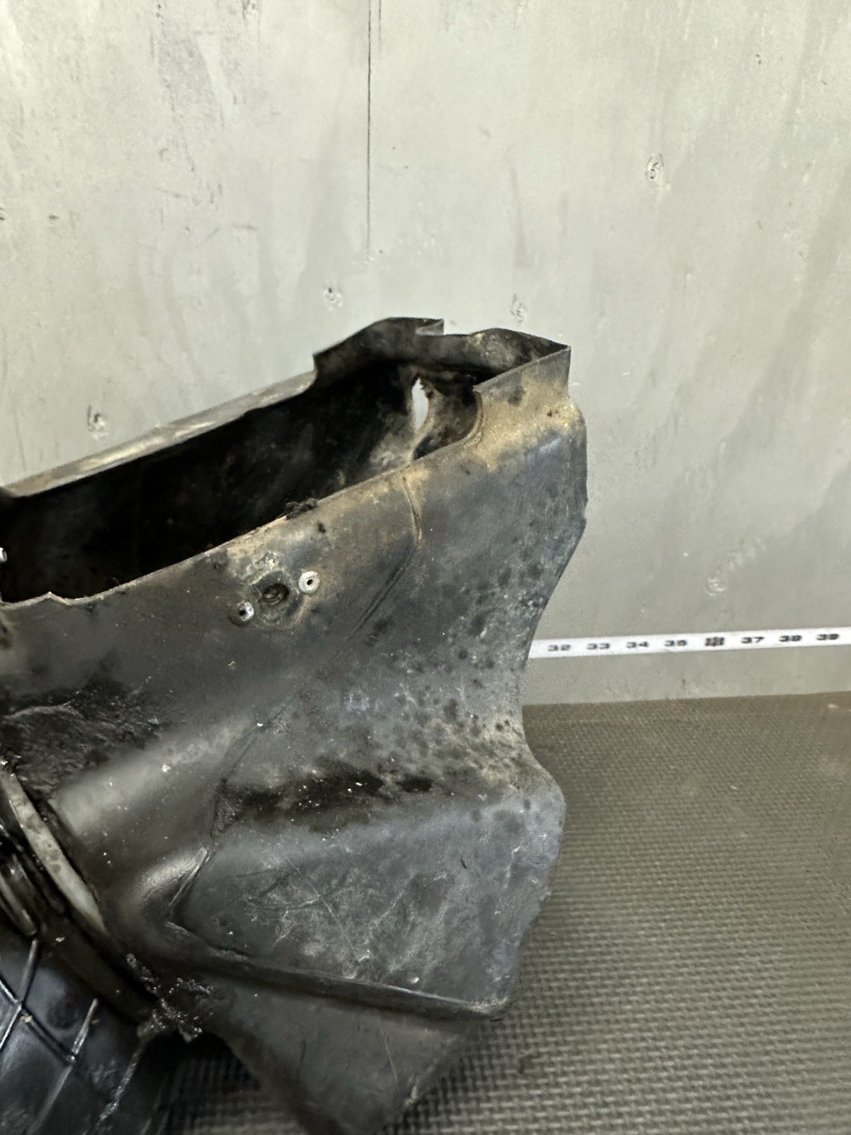 1998 1999 2000 Kawsaki KX80/100 Air Box Slight Damage