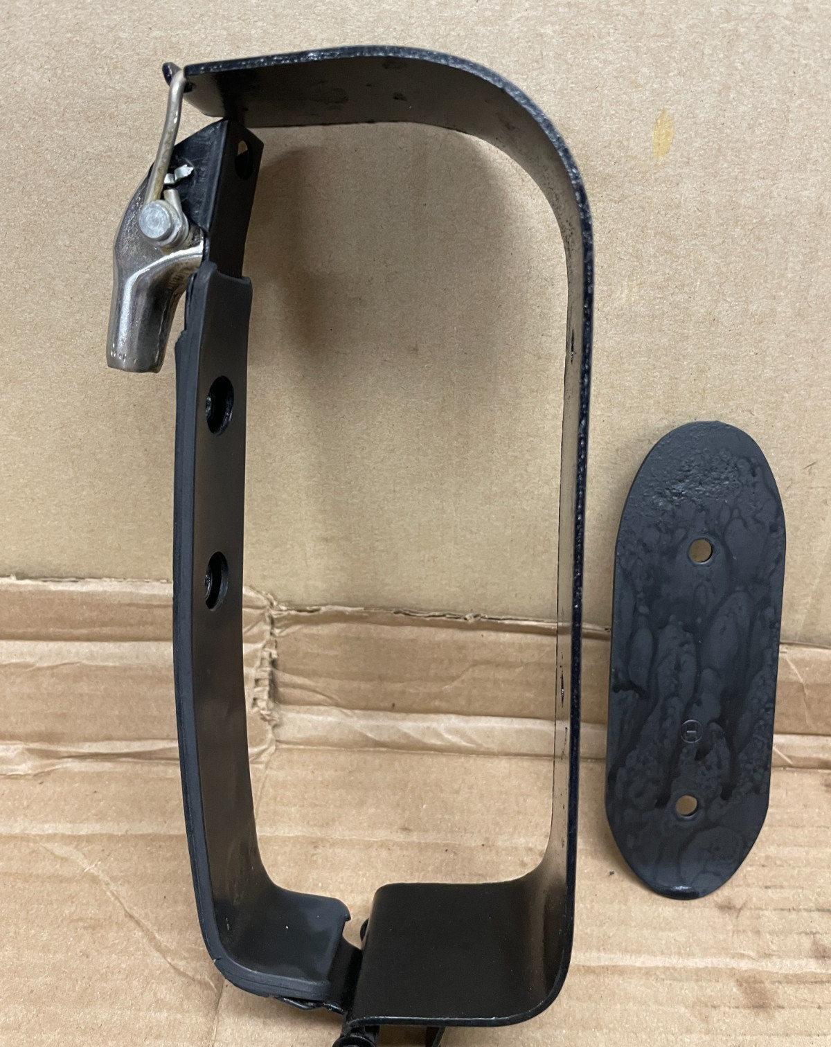Honda CT90 CT110 Auxiliary Gas Tank Strap (J-TN)