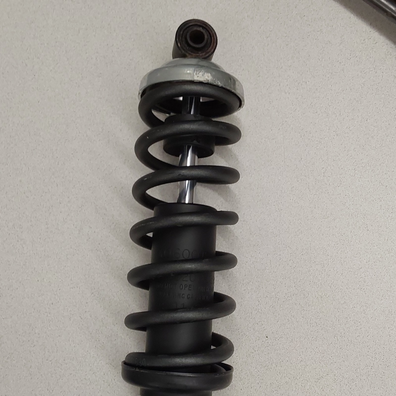 13-17 Can Am Spyder RT-S SE6 Front Shock Suspensions Set 706001549 & 706001552
