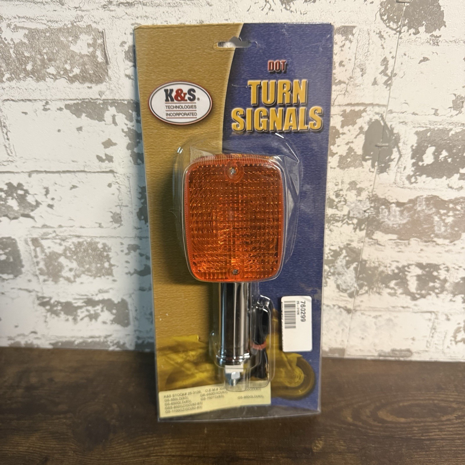 NEW – K&S Technologies 25-3126 DOT Approved Amber Turn Signal Assembly