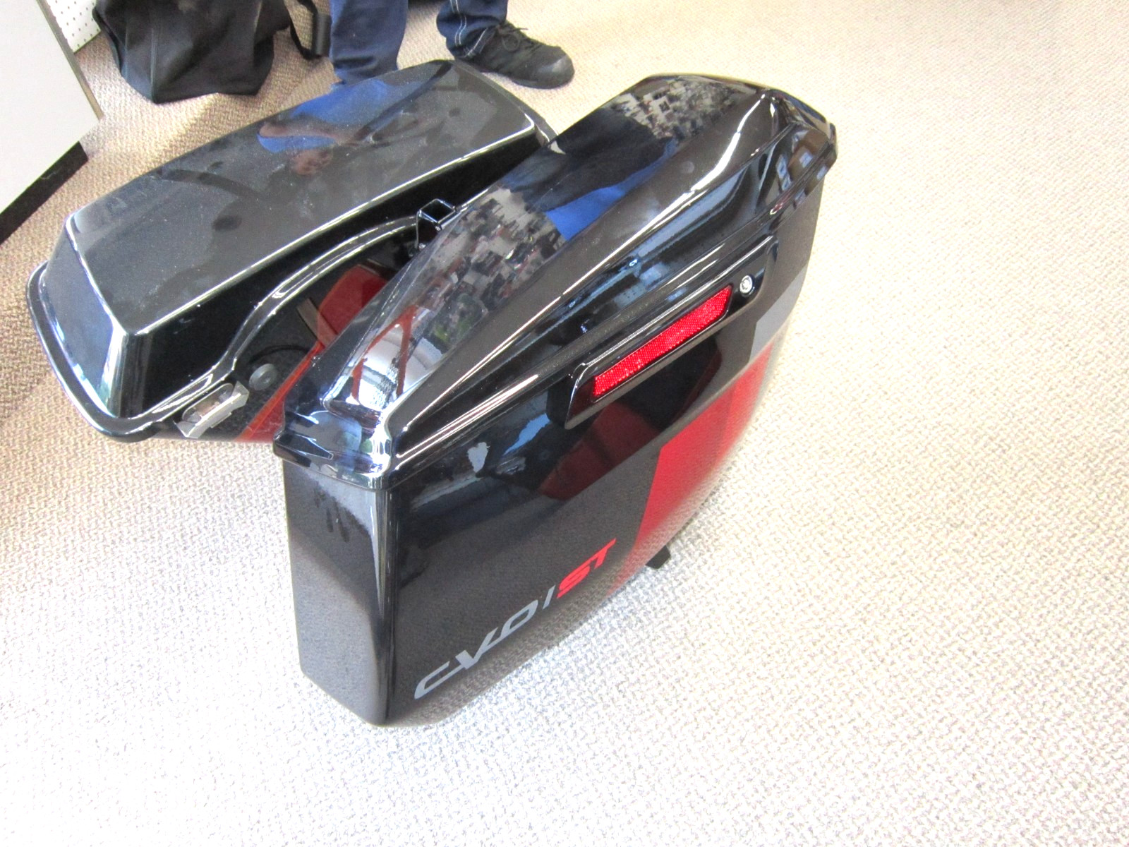 Saddlebag stand for Harley-Davidson Touring Saddlebags Black powder coated