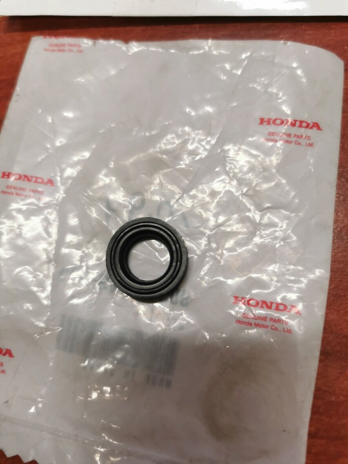NEW NOS Honda 2016 – 2023 SXS1000 MOUNTING RUBBER 90543-MV9-670 H33