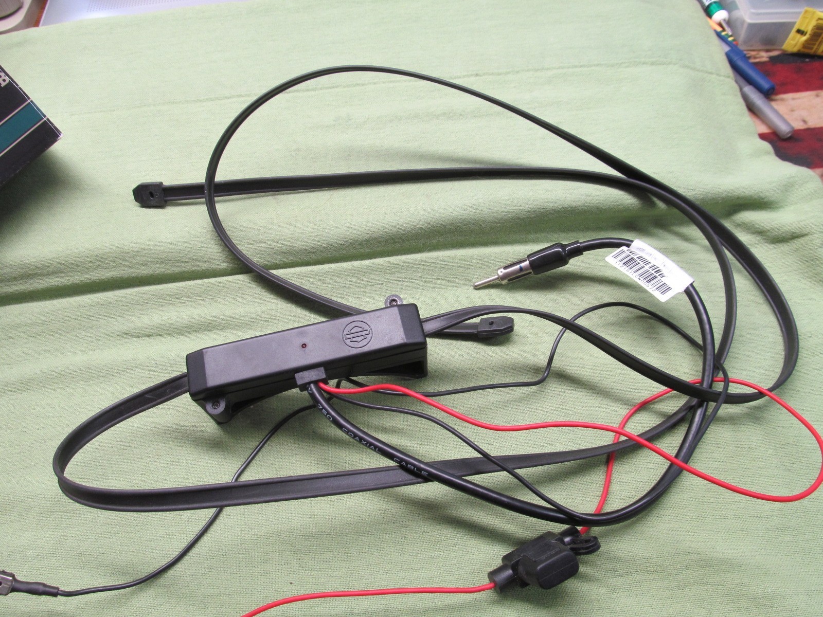 Harley Davidson Boom! Audio AM/FM/WB Hidden Antenna 1998-2013 Touring & Trike