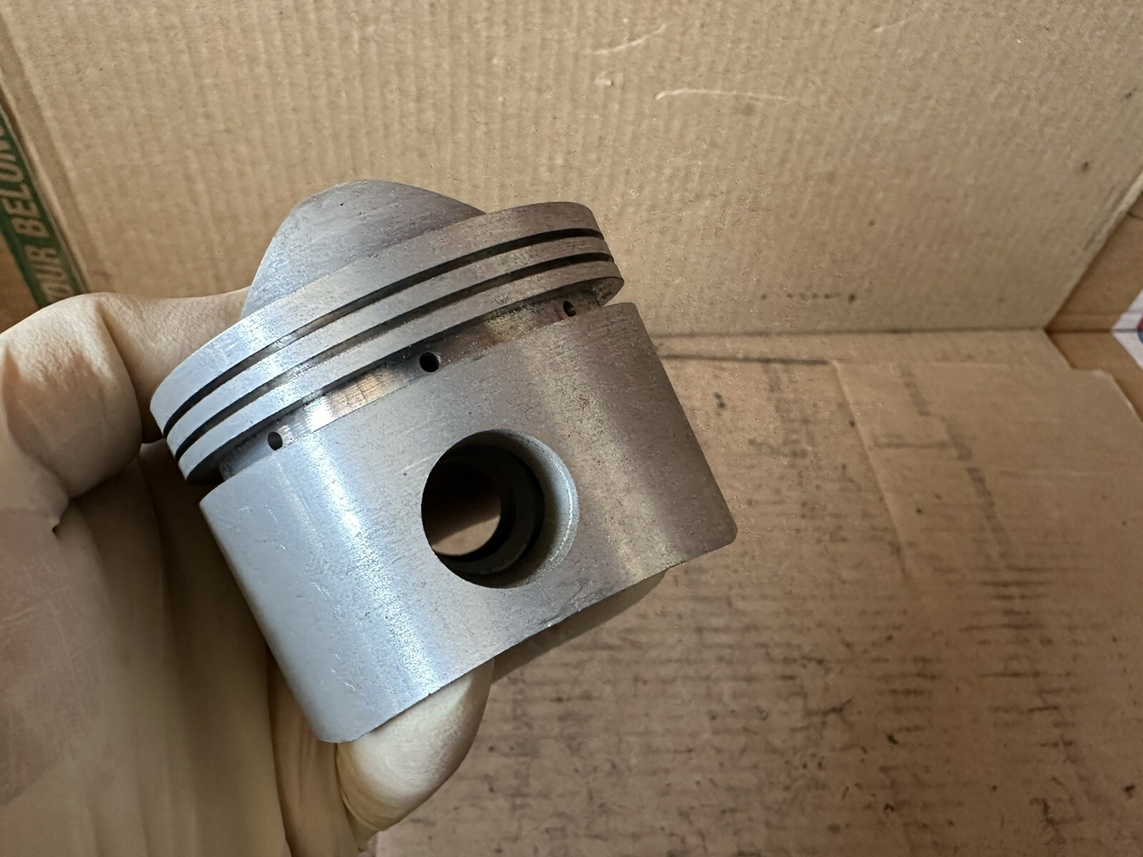 NOS Robbins AJS Matchless 40 Cu In Twin Bare Piston 9:1 74.5mm Bore M1035