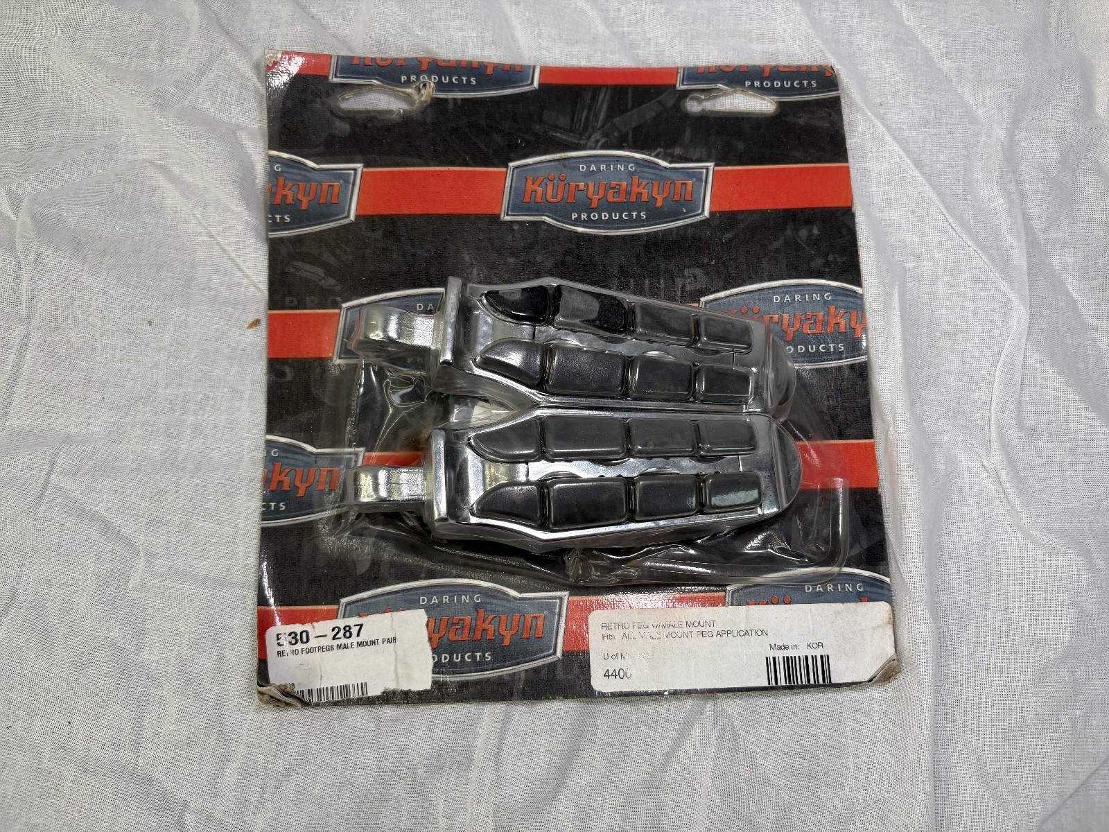 Retro Footpegs w/male mount 530-287