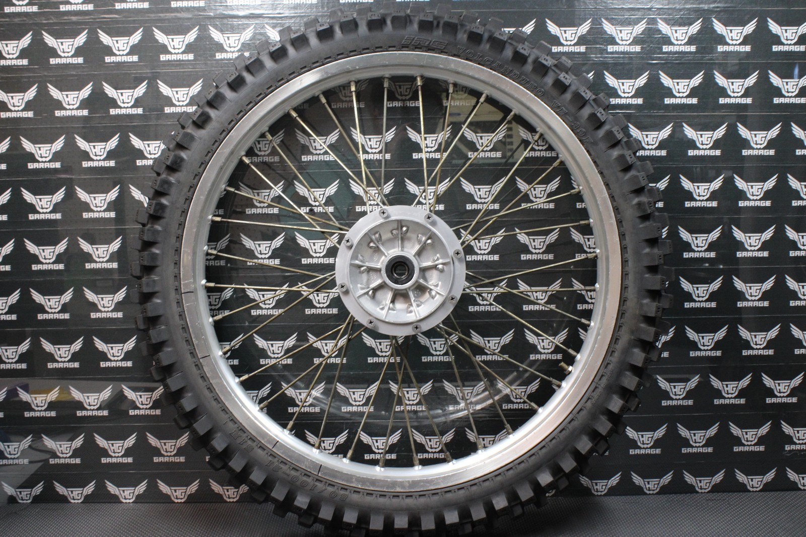 1992 KAWASAKI KDX200 21″ X 1.60″ OEM FRONT WHEEL RIM HUB 41090-1076