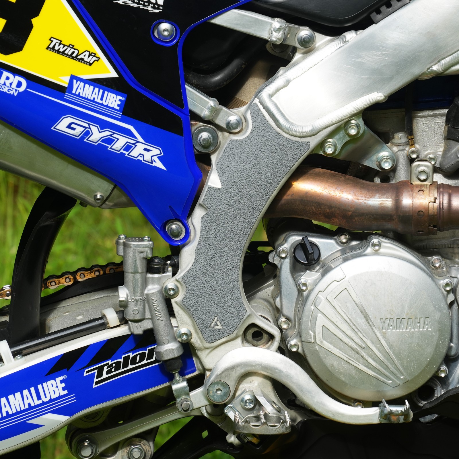 19 – 2025 YZ250F / 18 – 2025 YZ450F Yamaha Rubberized Frame Protector Grip Tape